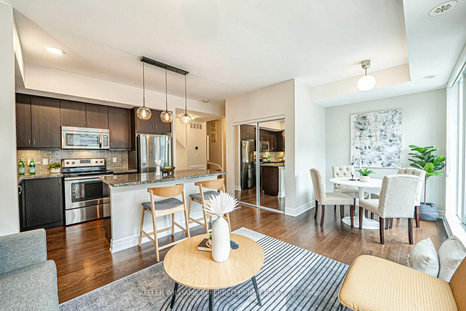 45 Sousa Mendes Street, #203