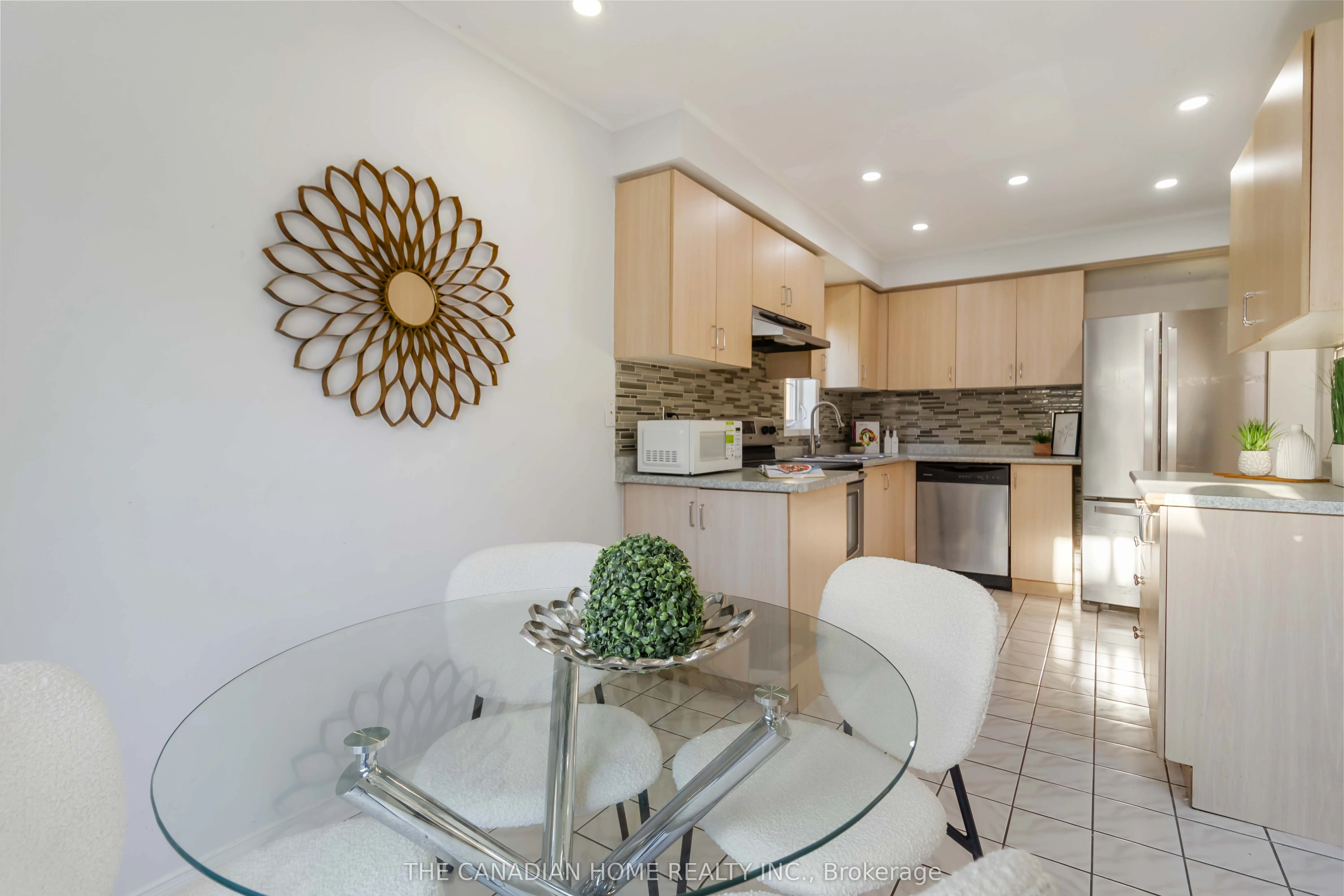 1 Kenwood Drive S, #61