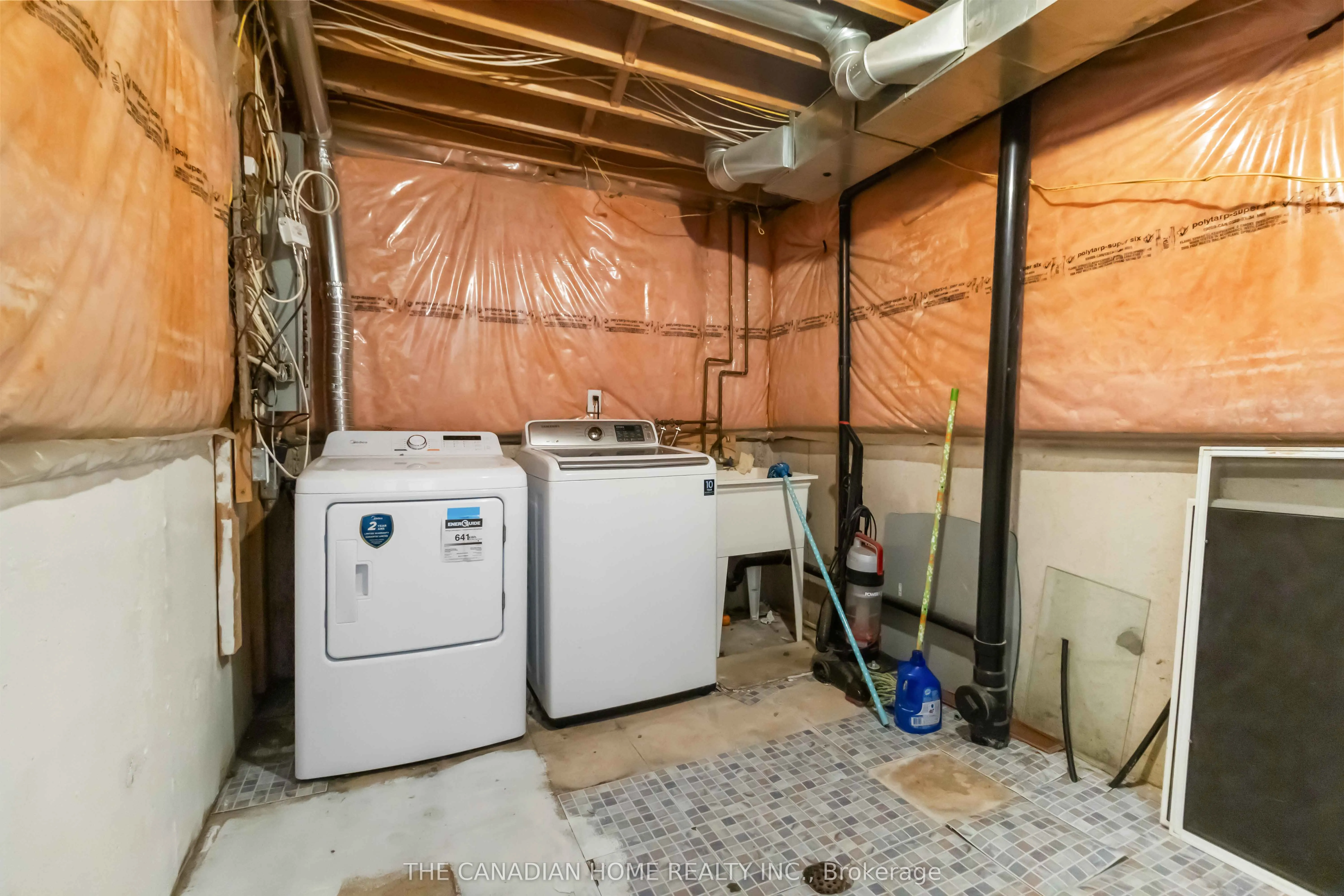 1 Kenwood Drive S, #61