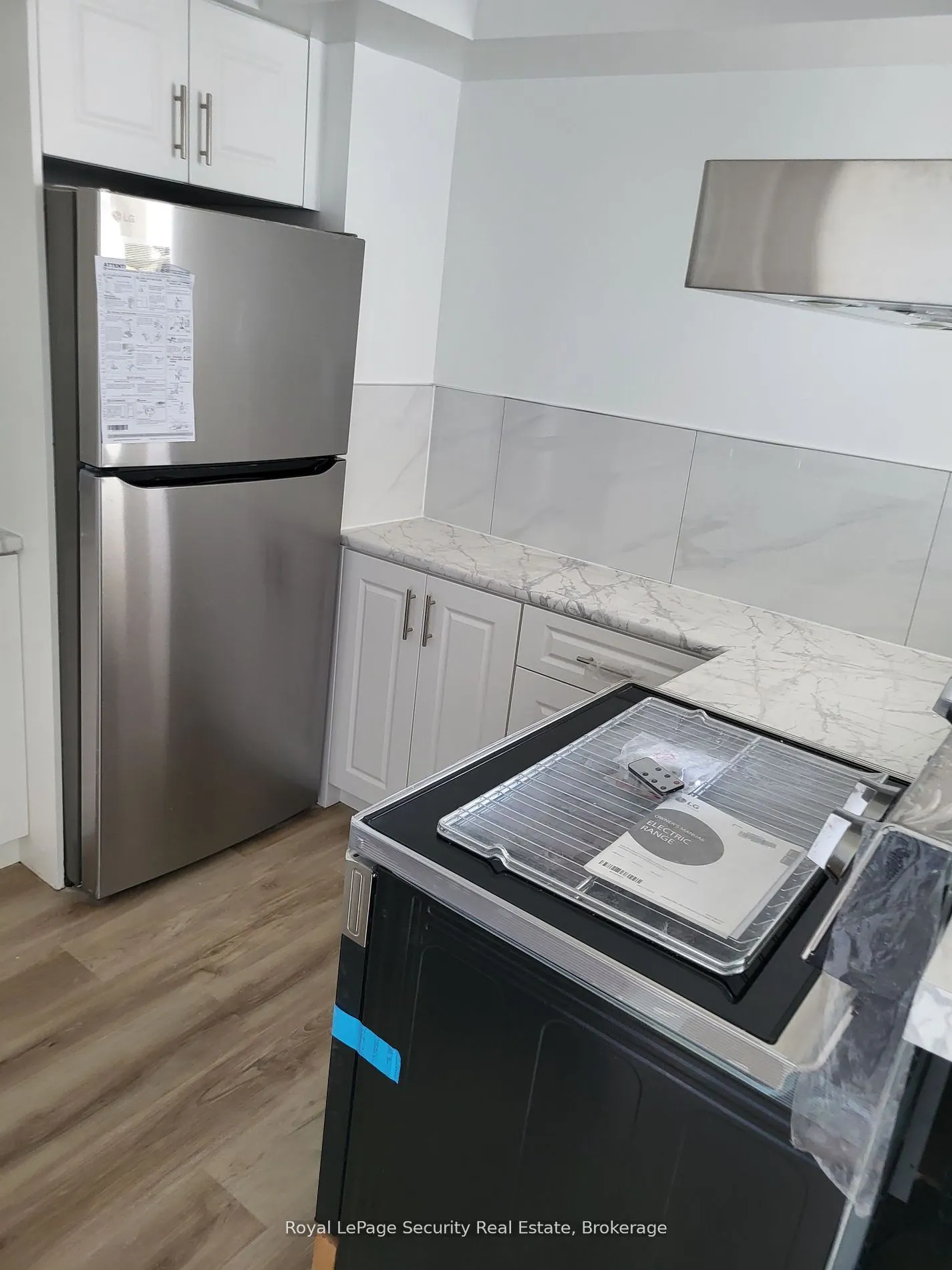 2470 Eglinton Avenue W, #605