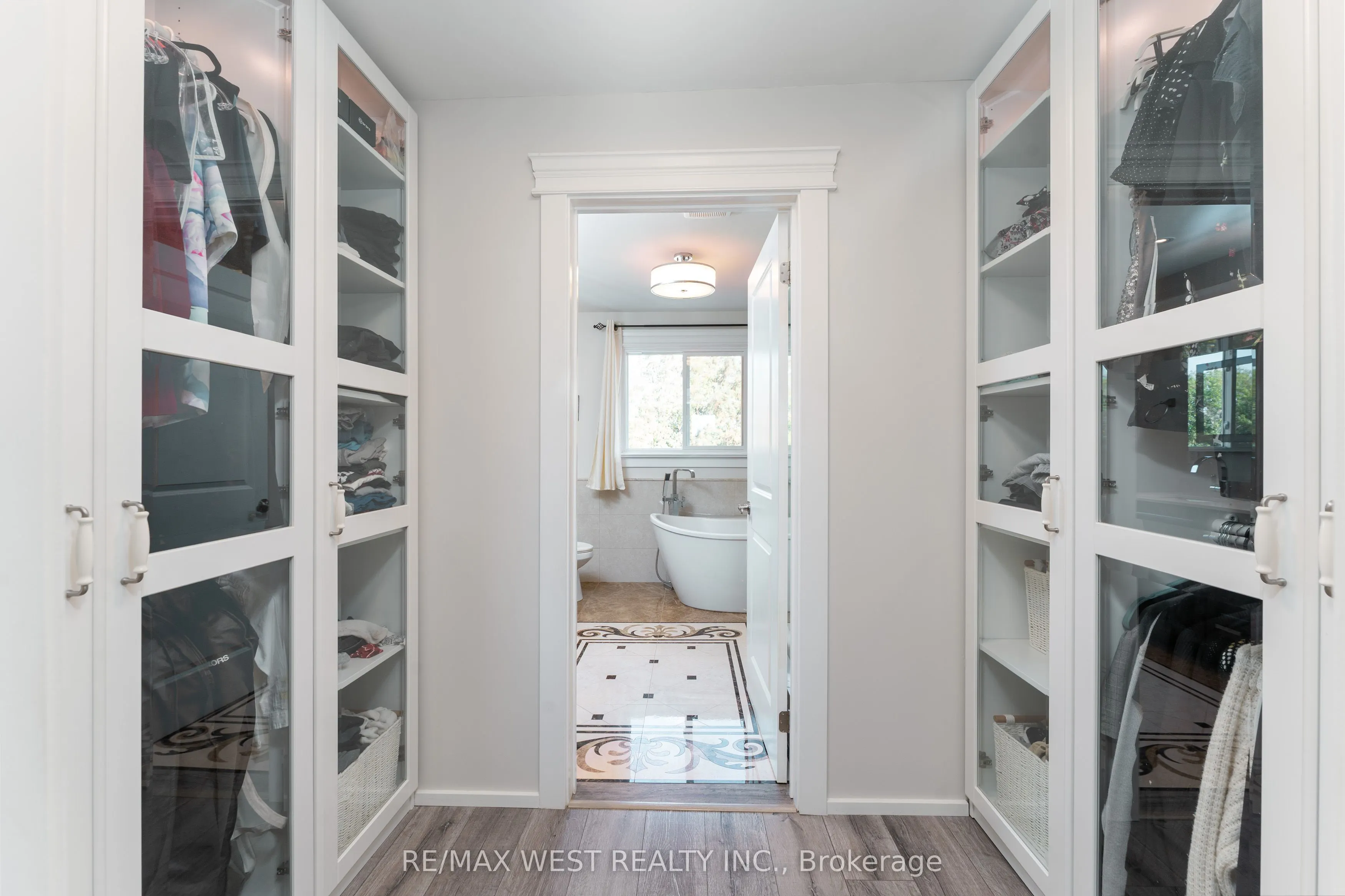 70 Wheatsheaf Crescent