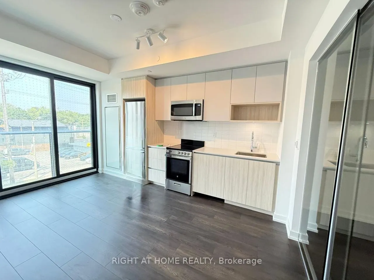 801 The Queensway, #327