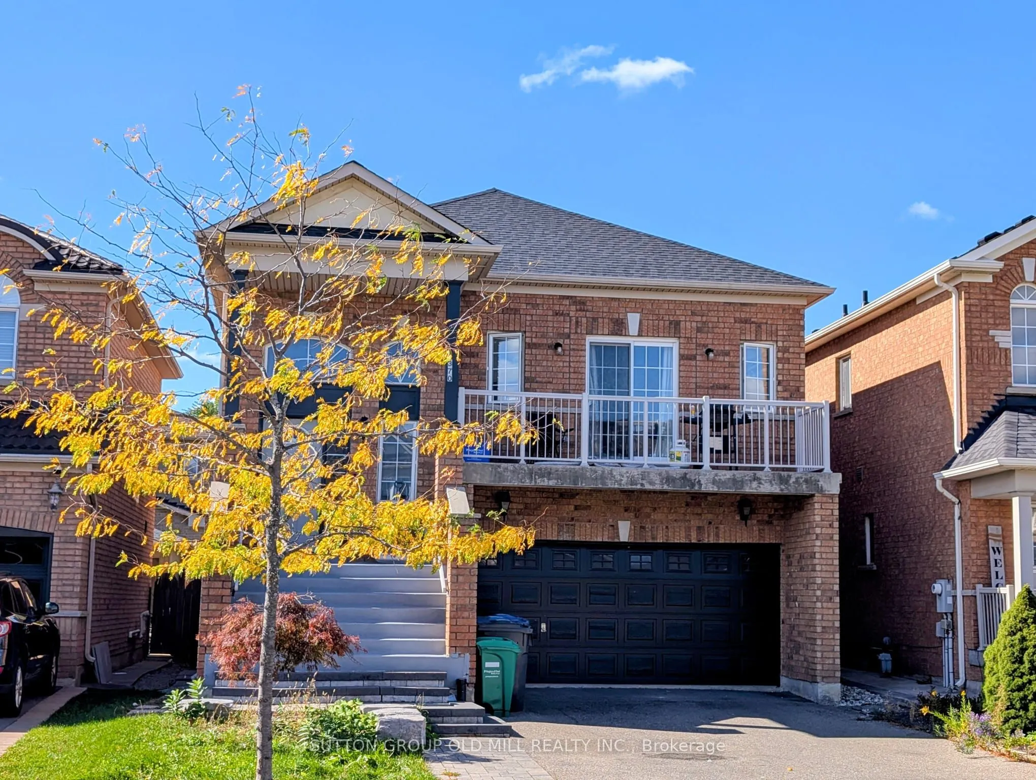 370 Queen Mary Drive