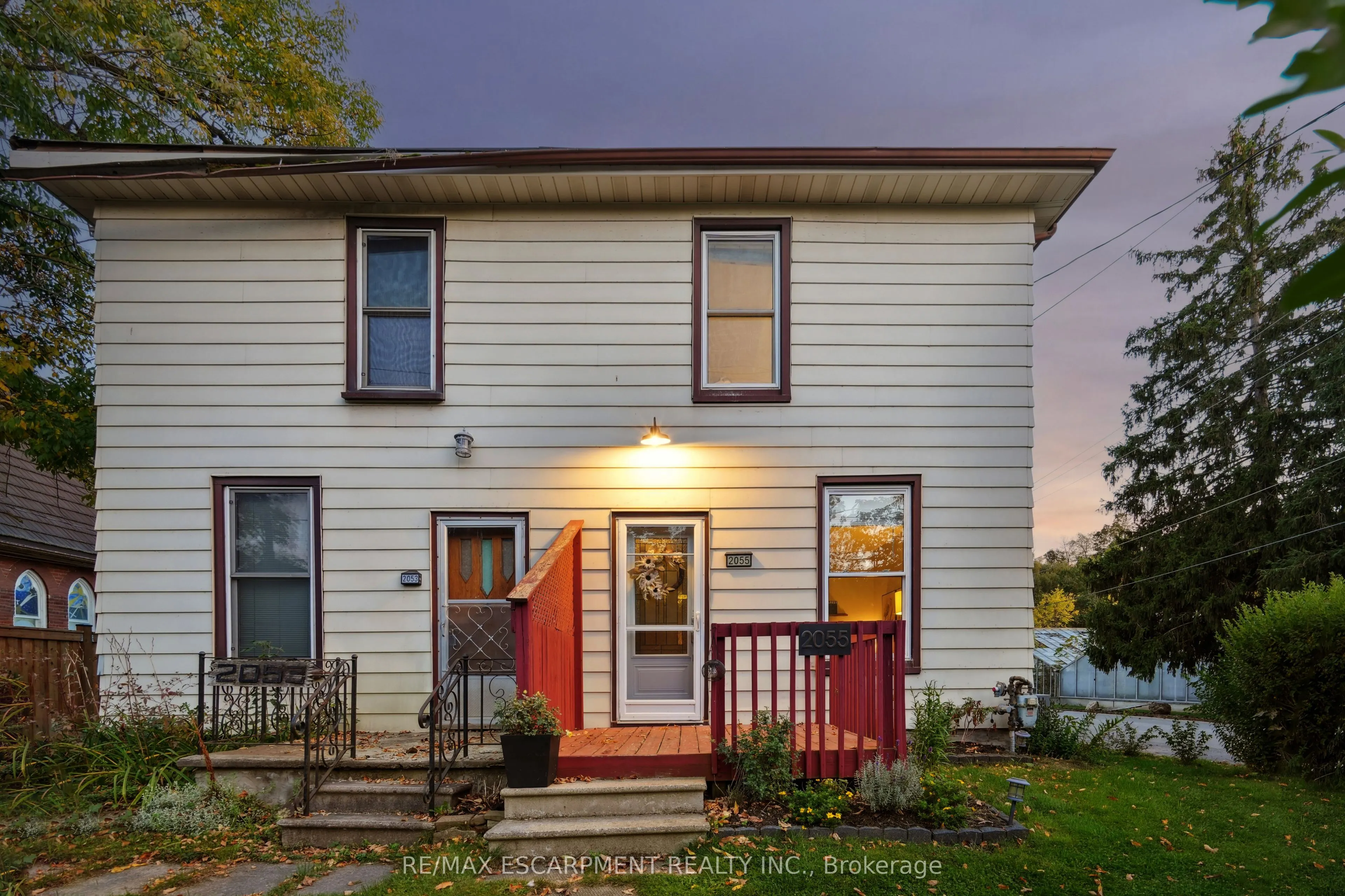 2055 Embleton Road