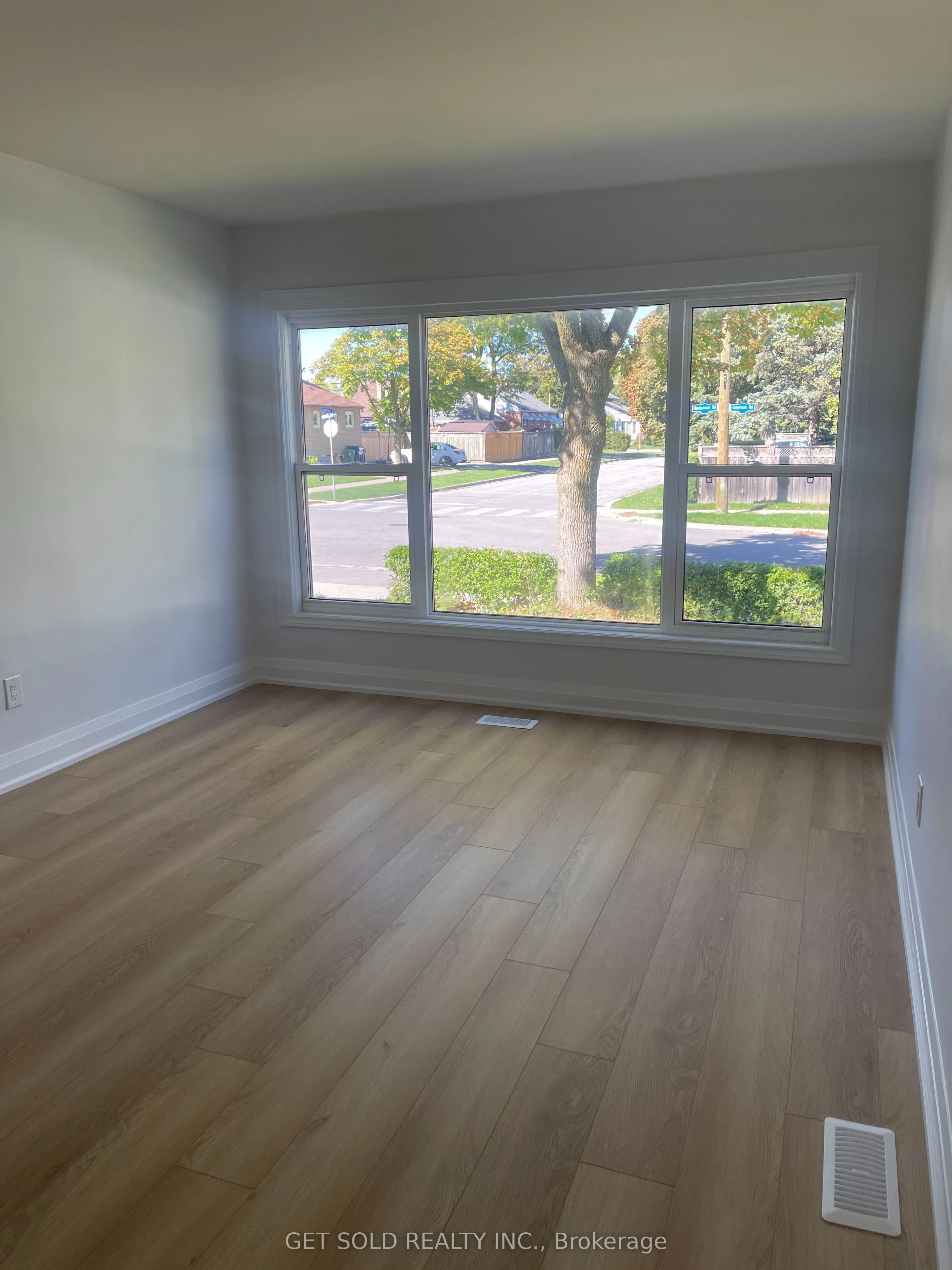 62 Grierson Road, #main