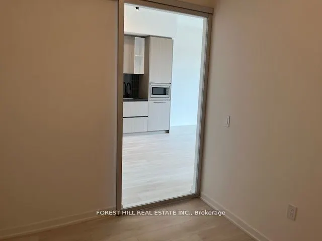 1285 Dupont Street, #802