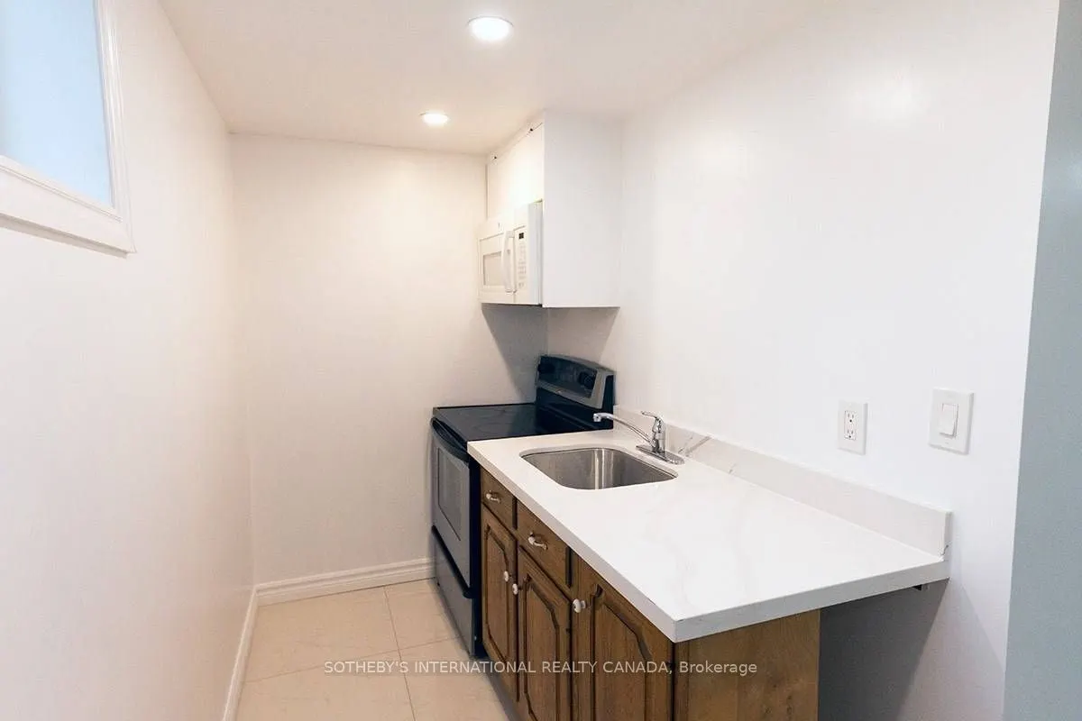 763 Dupont Street, #LL 2