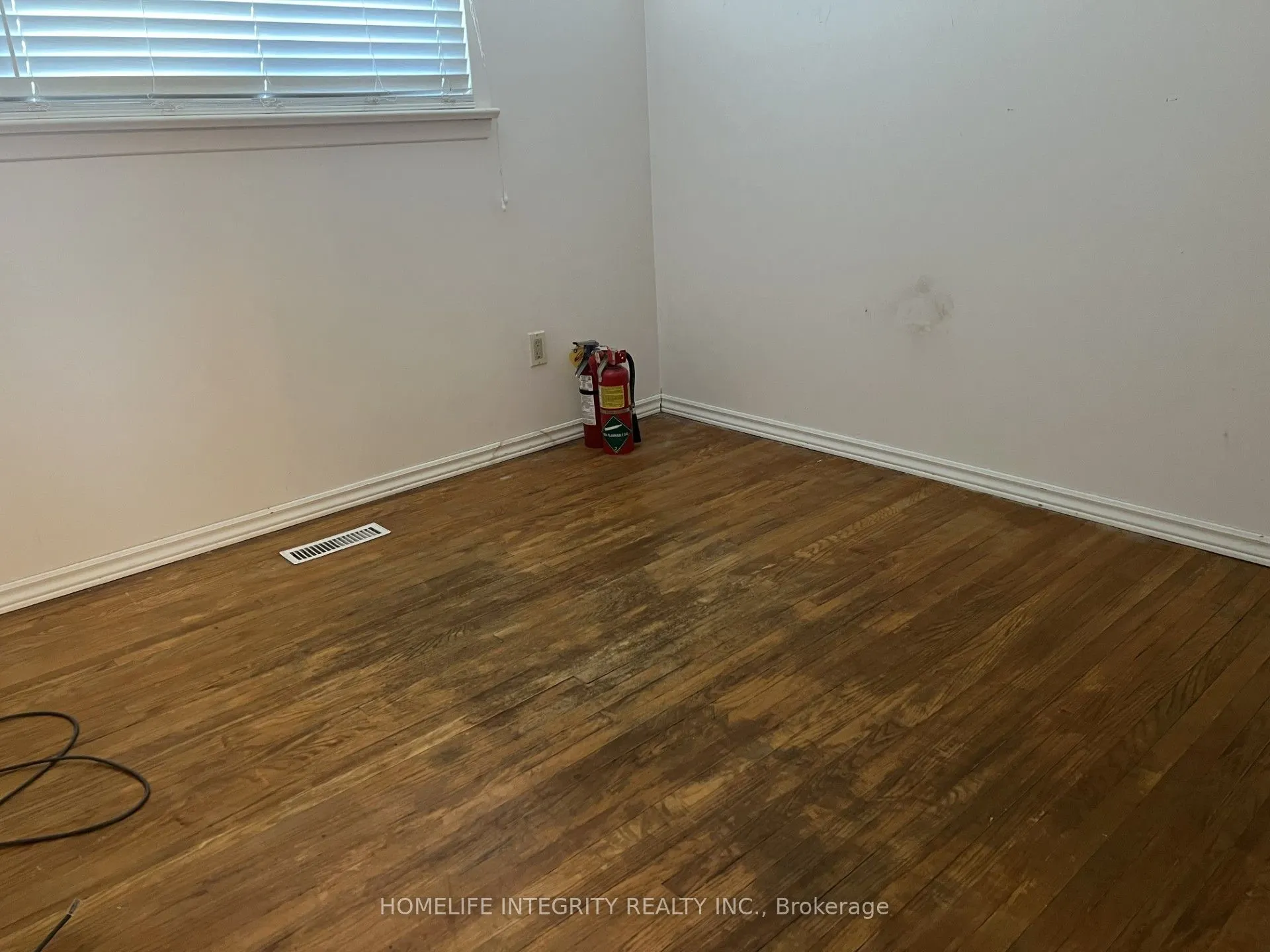 163 Archdekin Drive