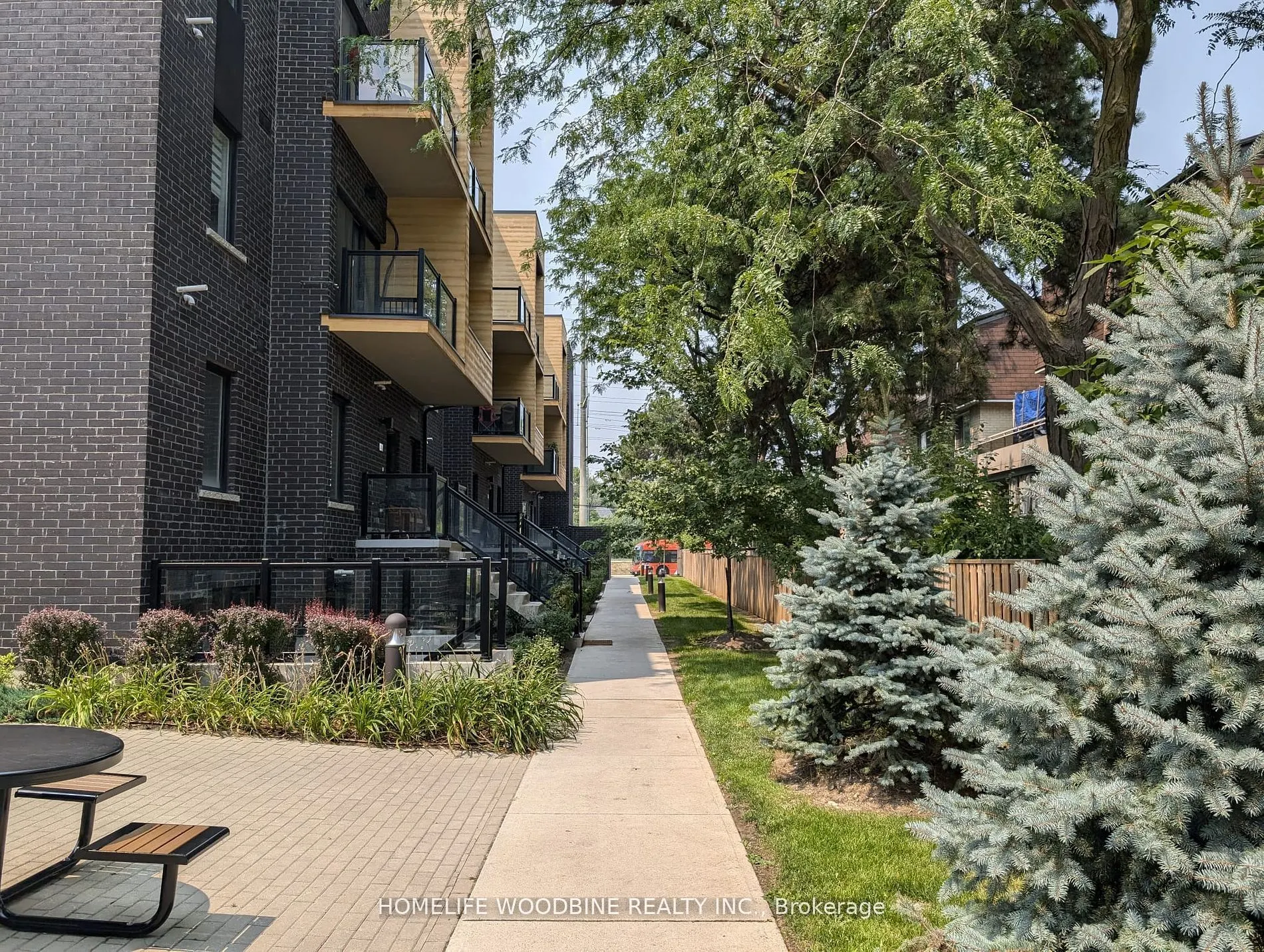 1145 Journeyman Lane, #121