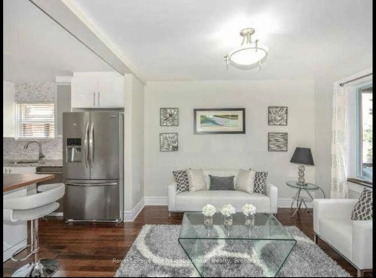 388 Harvie Ave Avenue, #Main Floor