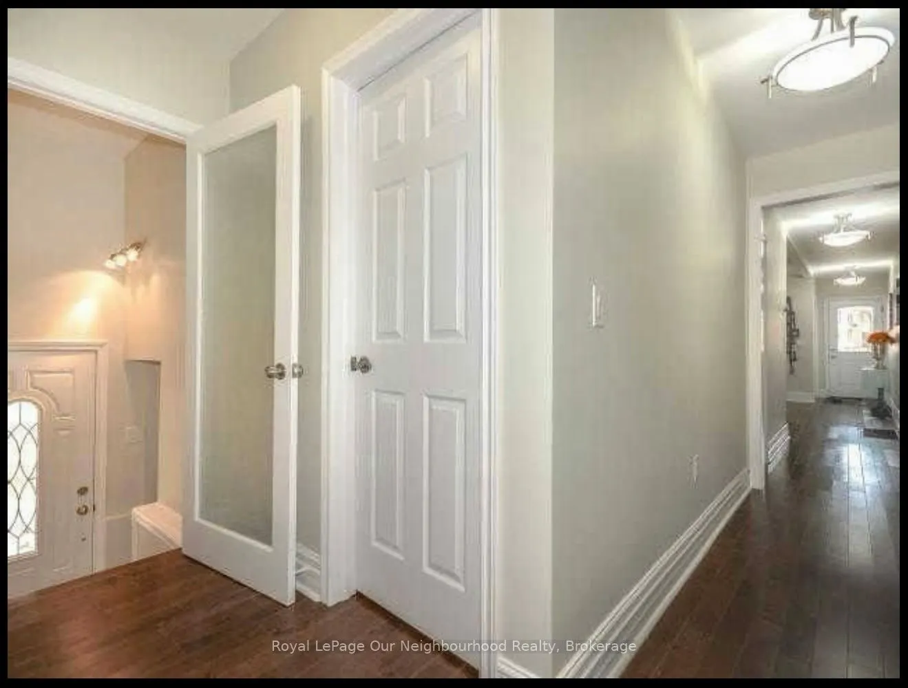 388 Harvie Ave Avenue, #Main Floor