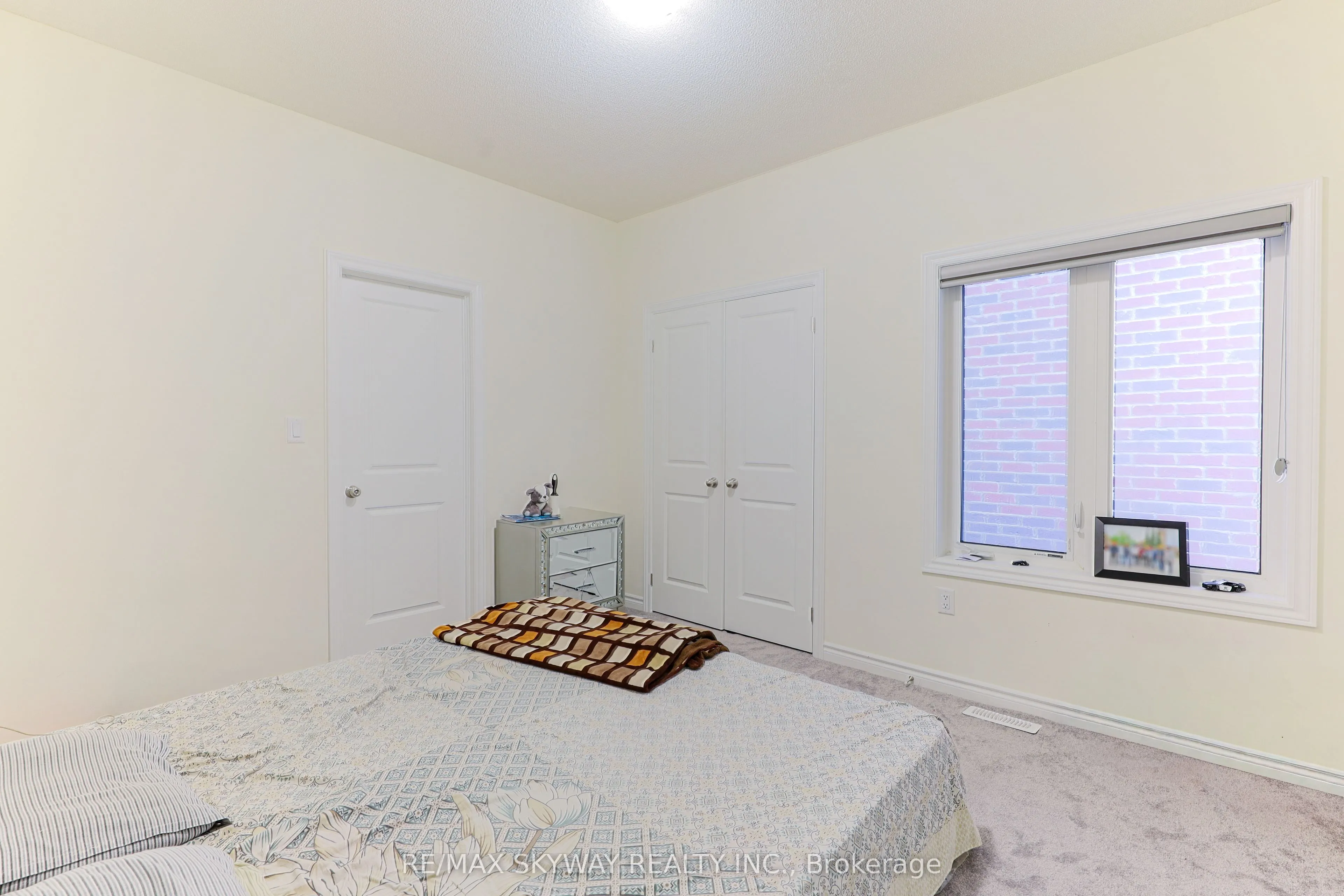 379 Valleyway Drive