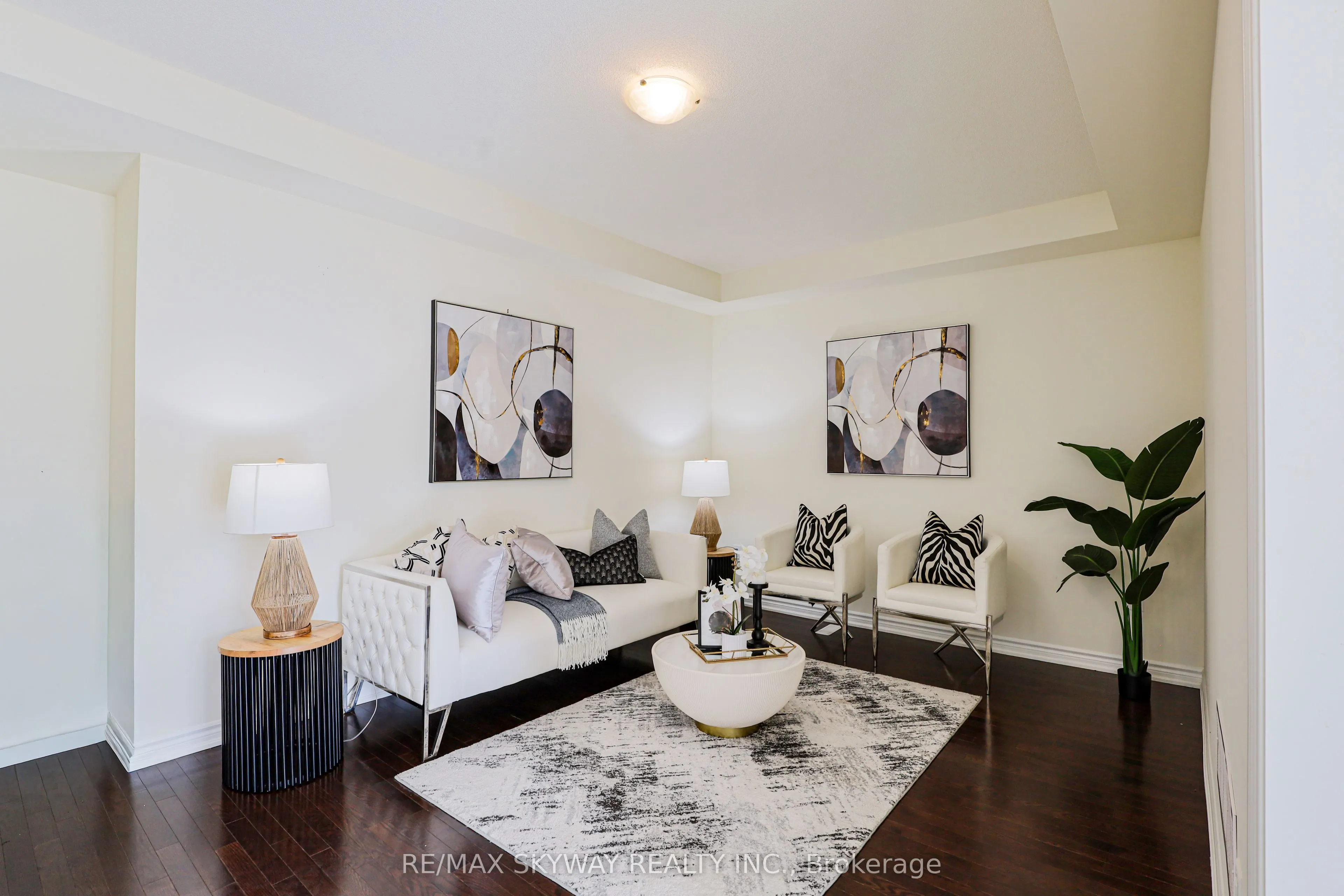 379 Valleyway Drive