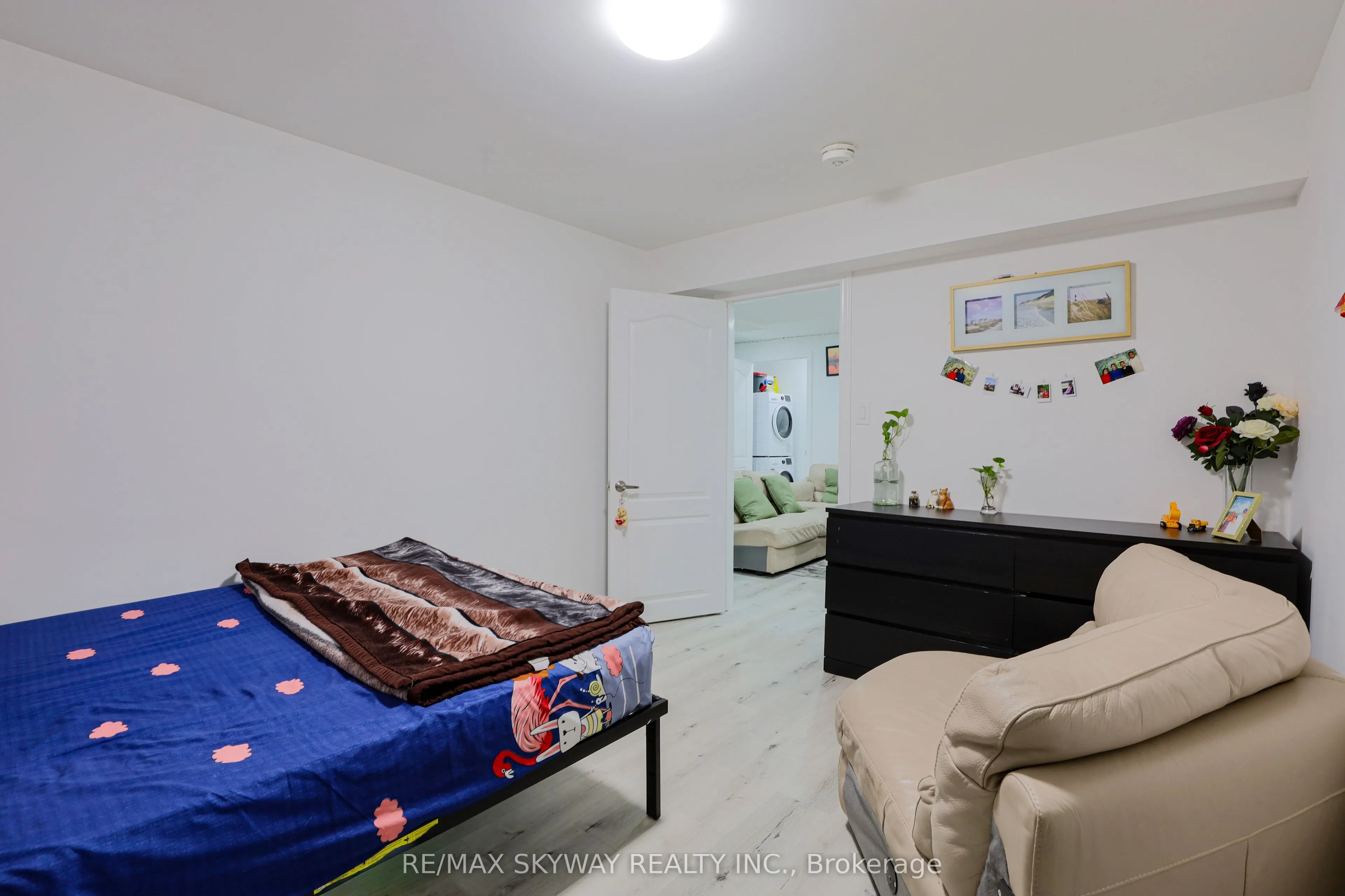 379 Valleyway Drive