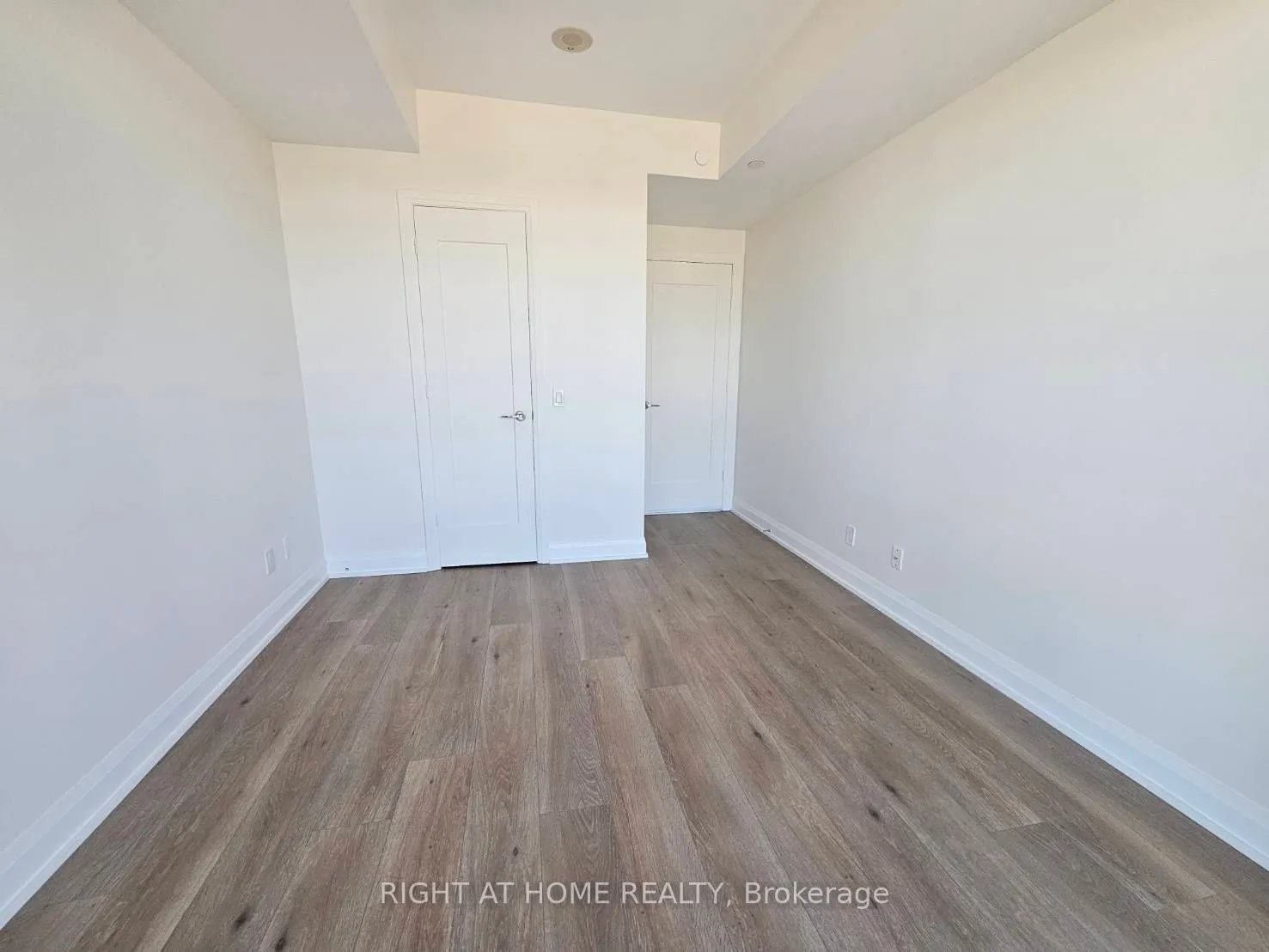 56 Annie Craig Drive, #2506