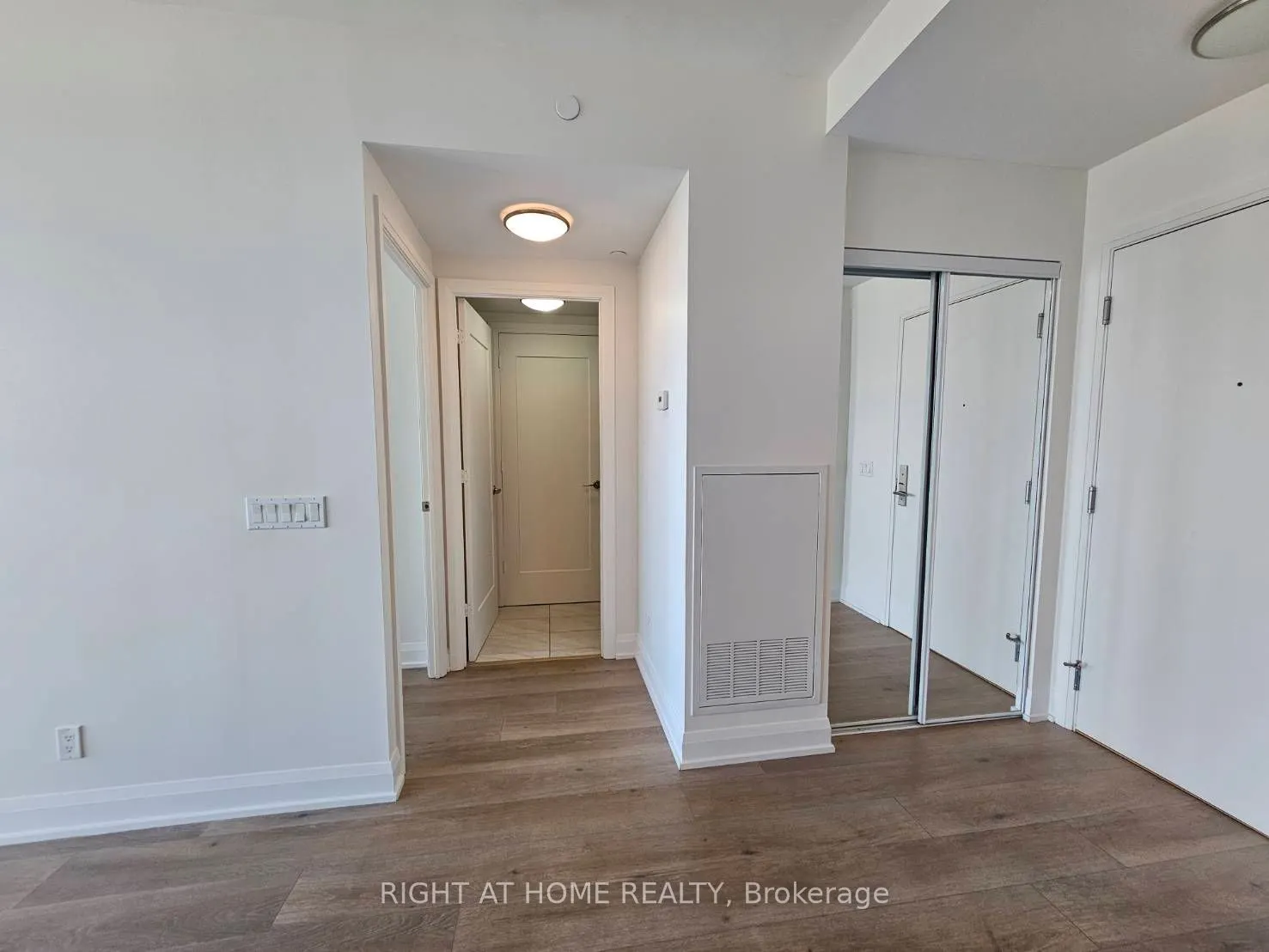 56 Annie Craig Drive, #2506