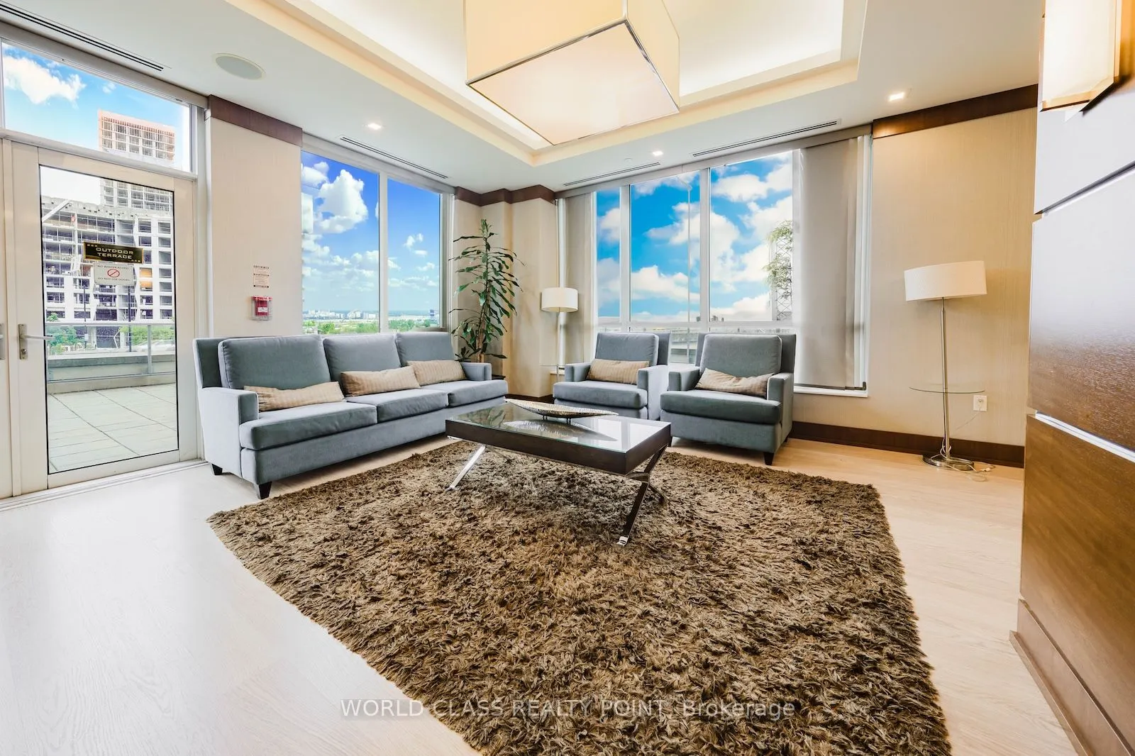 15 Viking Lane, #15