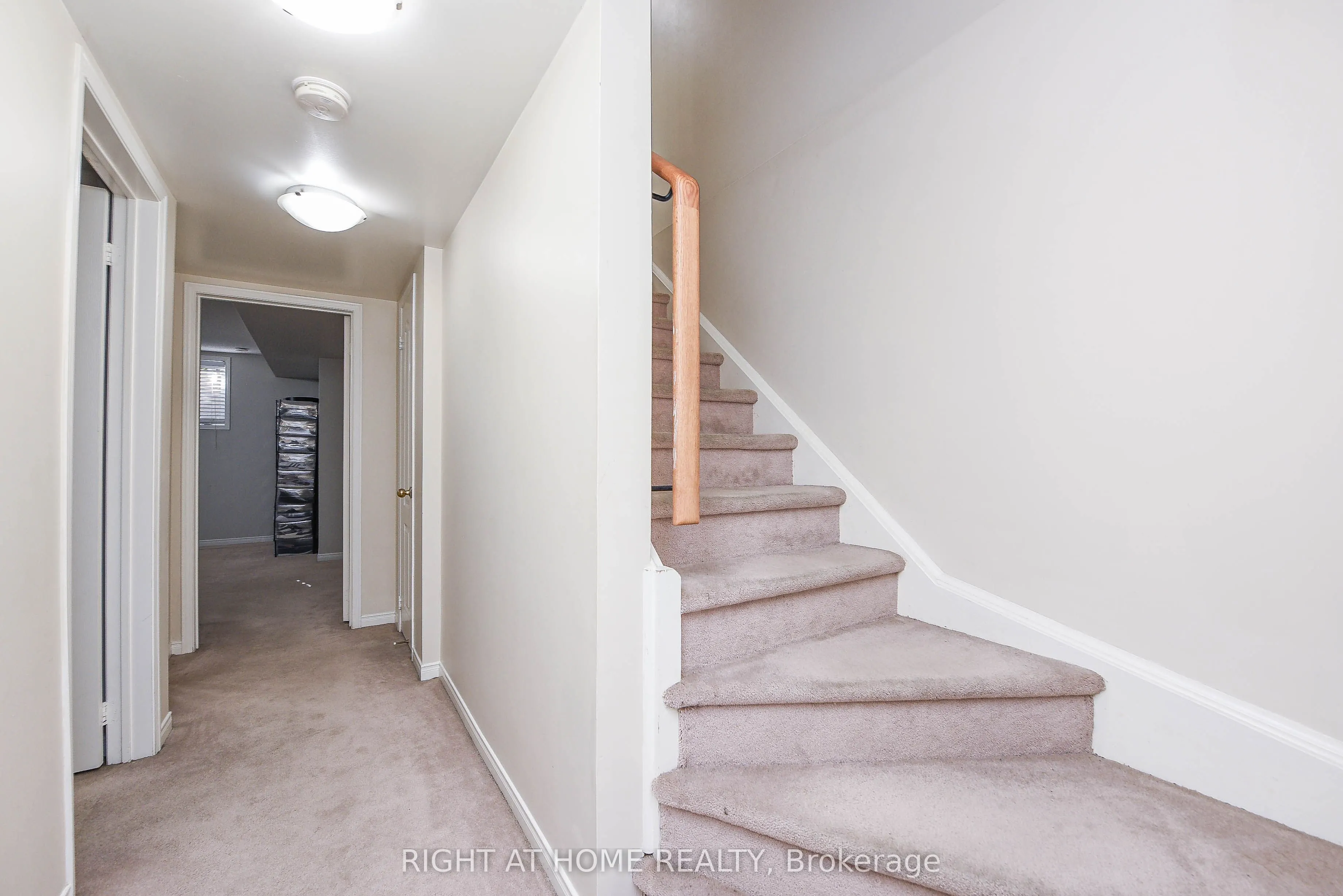 3335 Thomas Street, #13