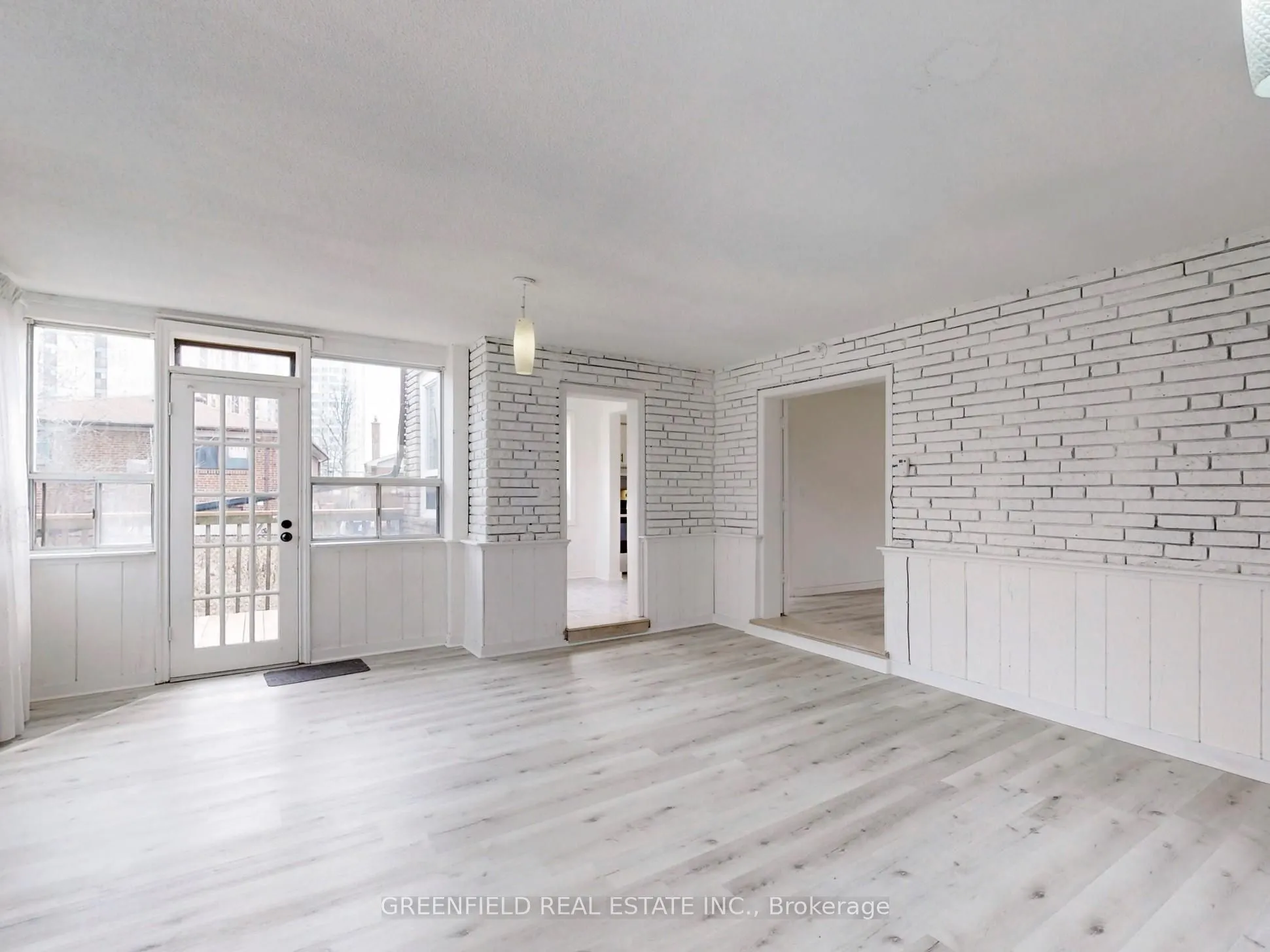 3131 Weston Road