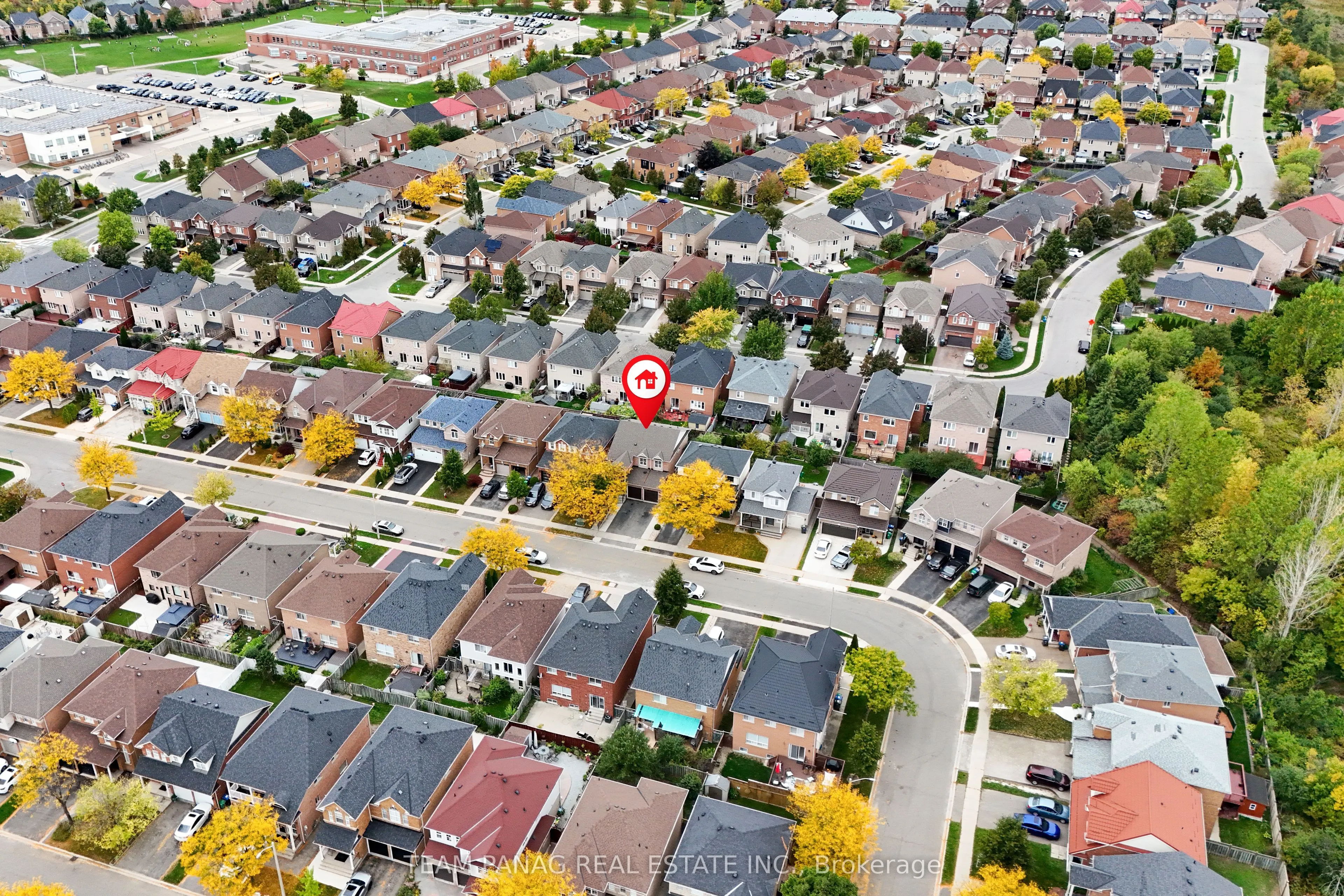 28 Charleswood Circle
