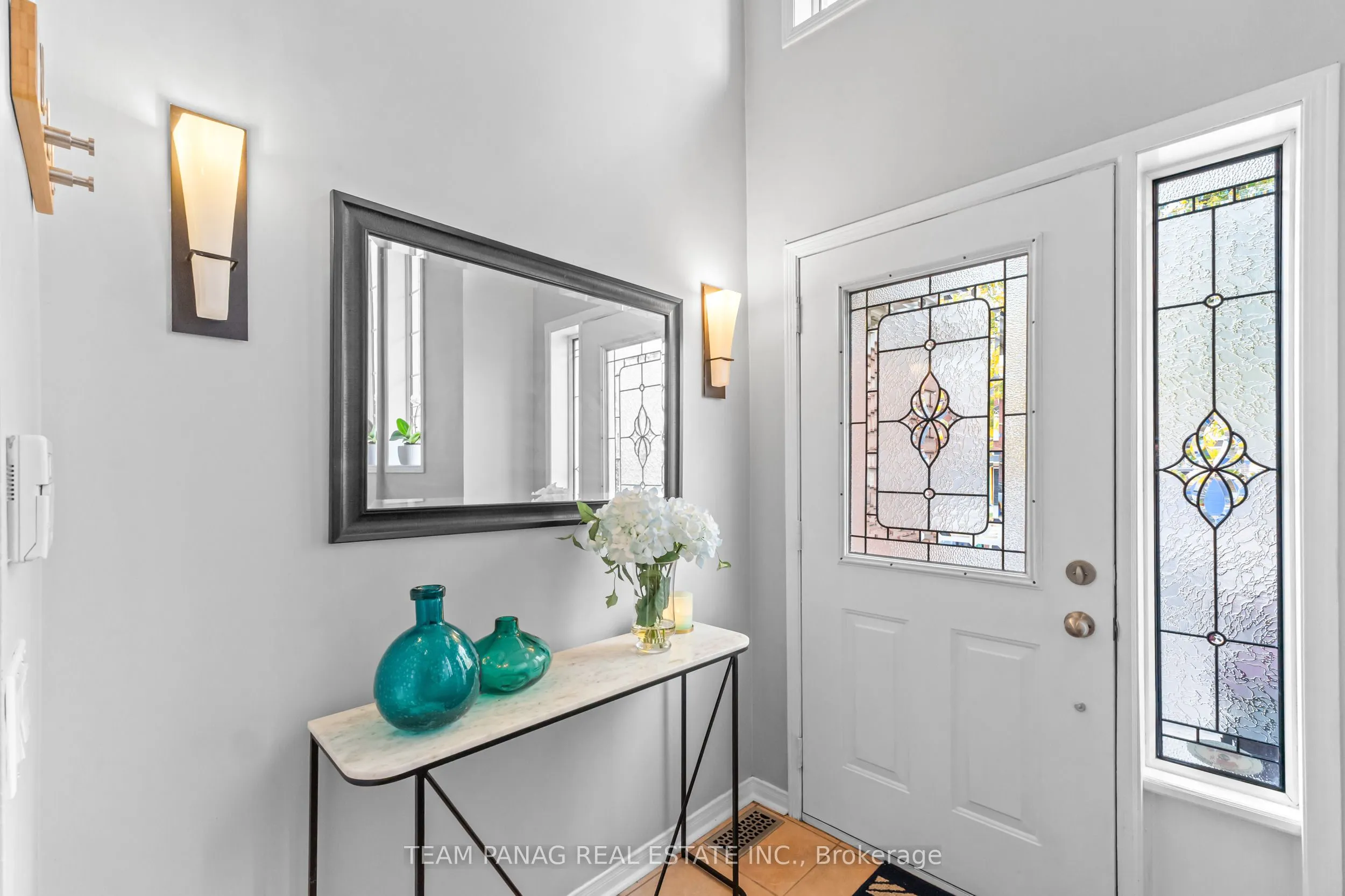 28 Charleswood Circle