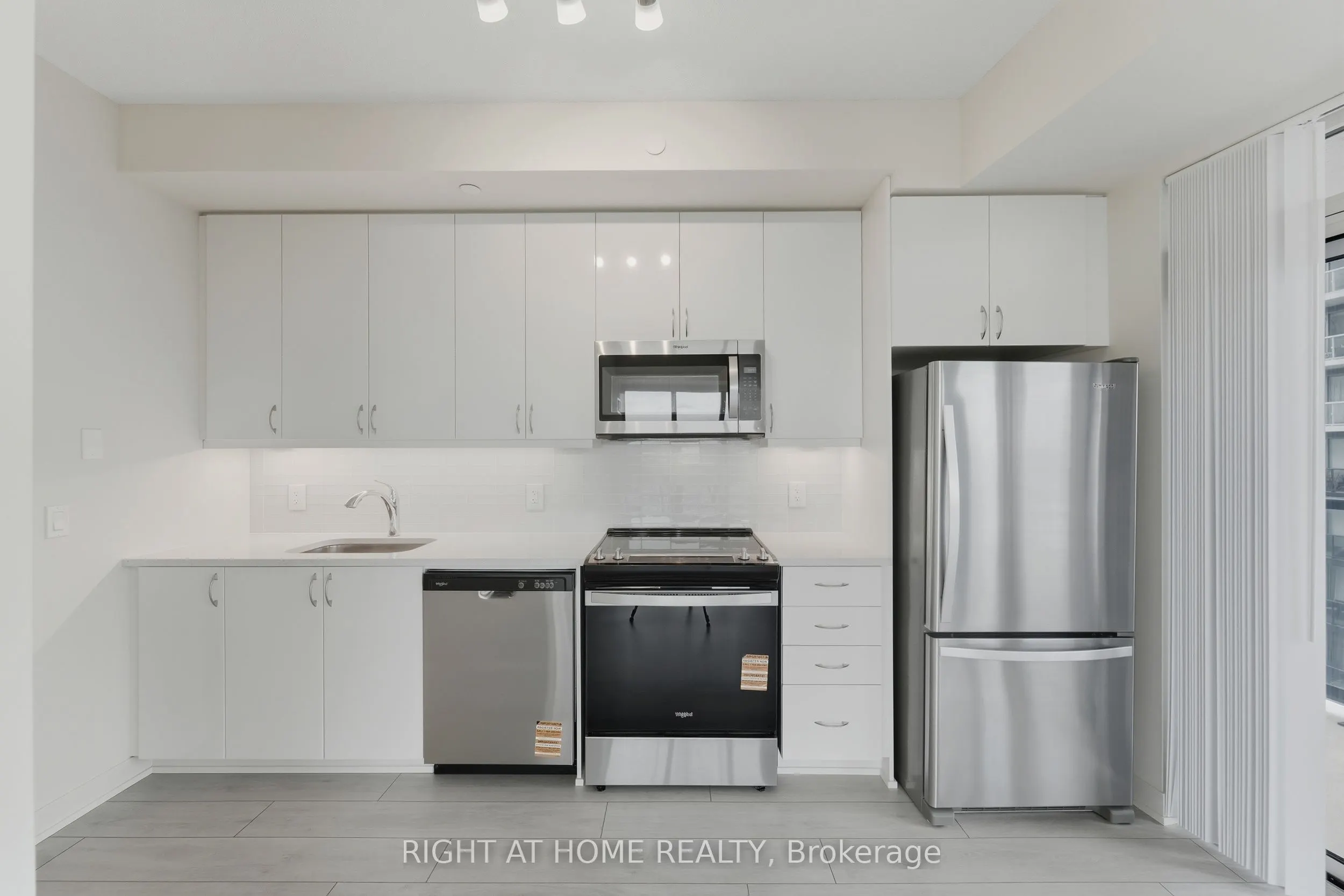 38 Annie Craig Drive, #2308