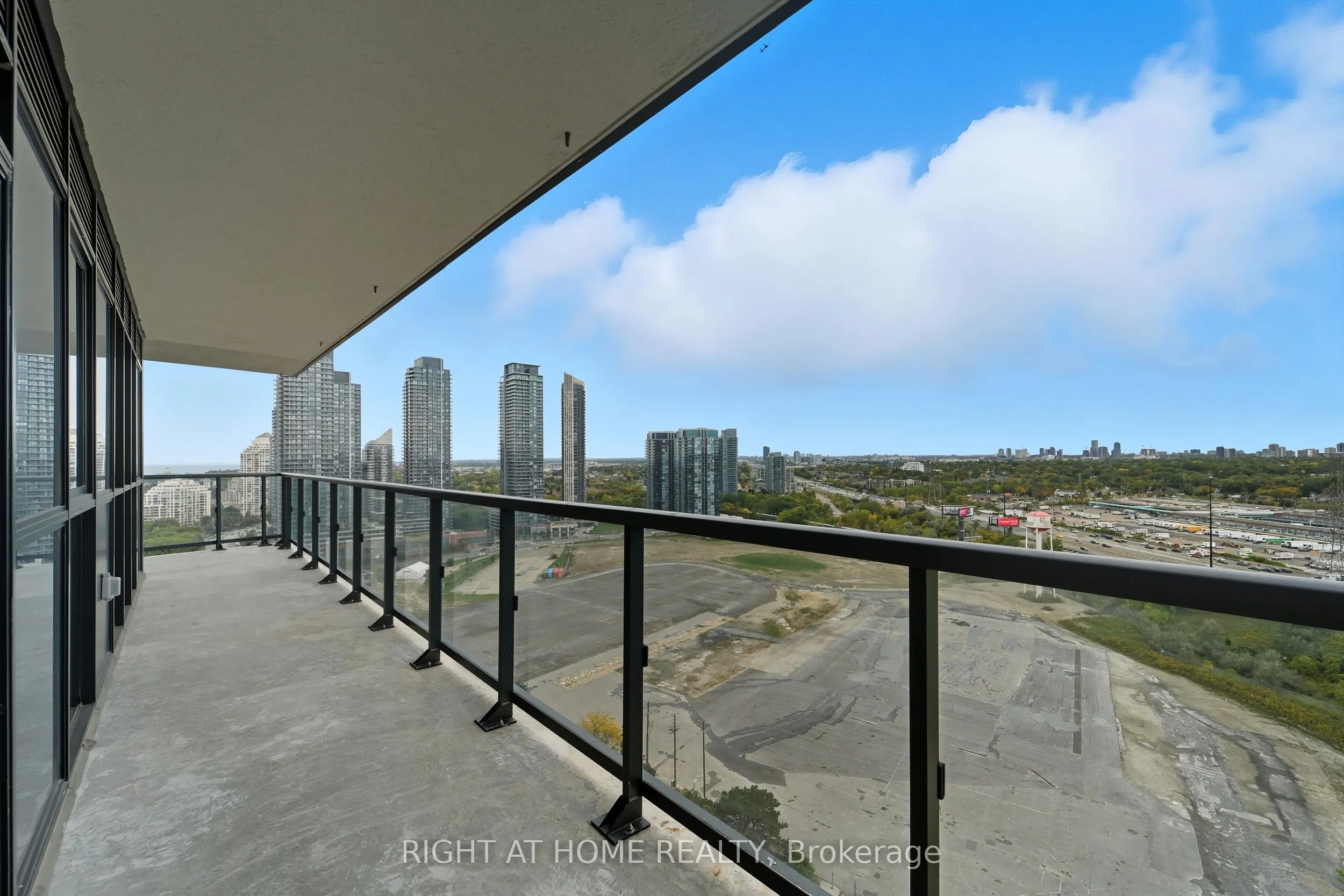 38 Annie Craig Drive, #2308