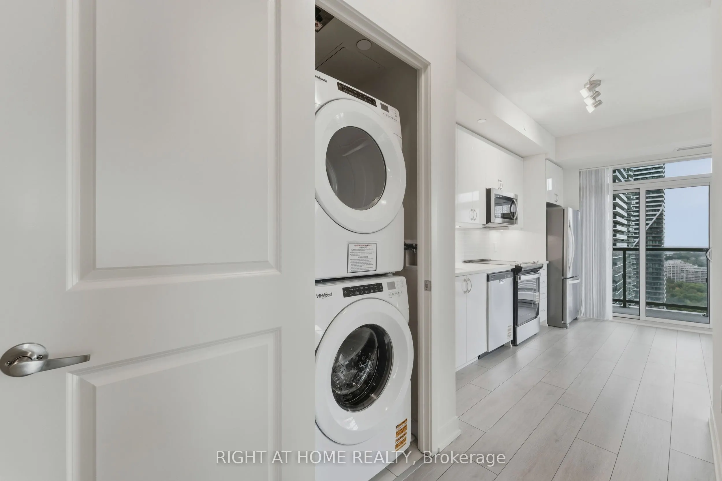 38 Annie Craig Drive, #2308