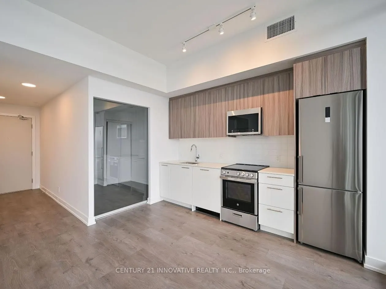 225 Veterans Drive N, #1210