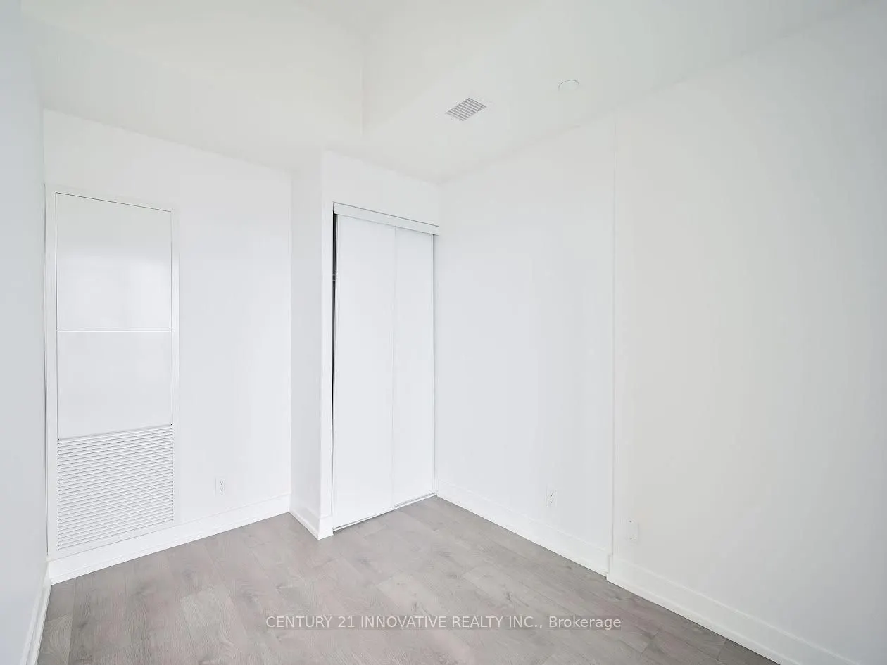 225 Veterans Drive N, #1210