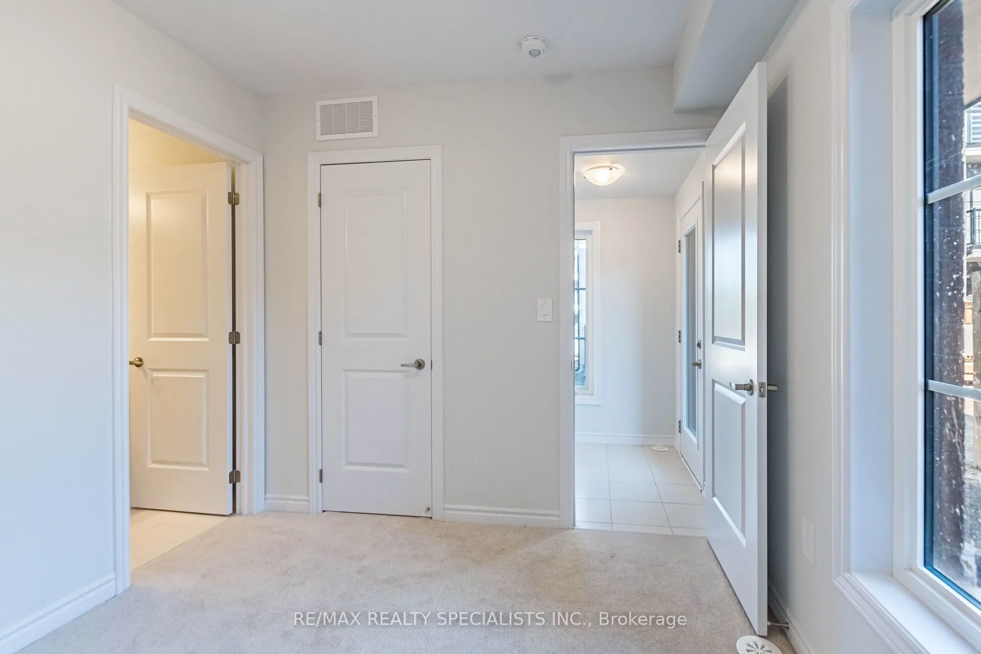 5966 Saigon Street