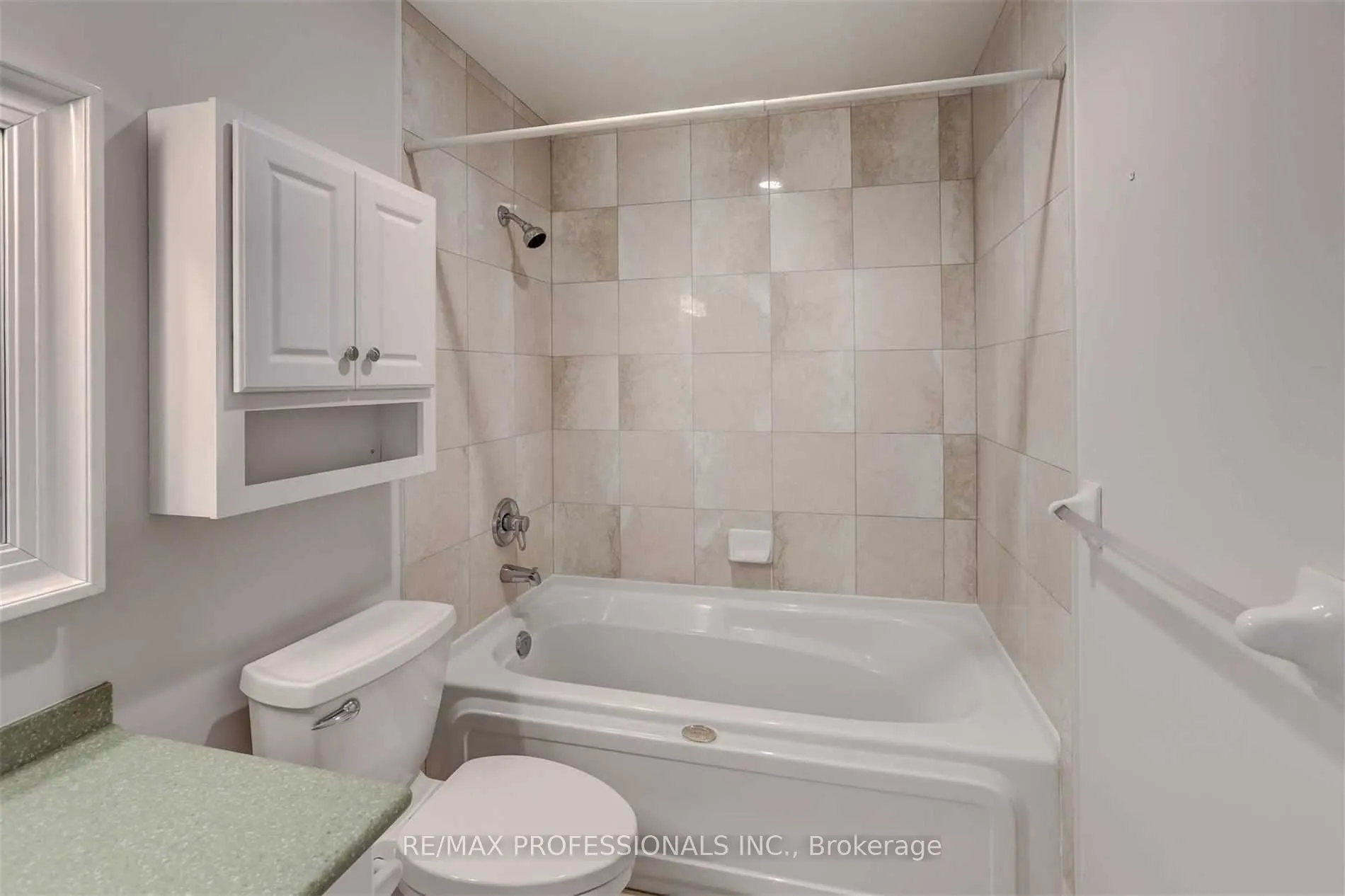 10 Old Mill Trail, #305