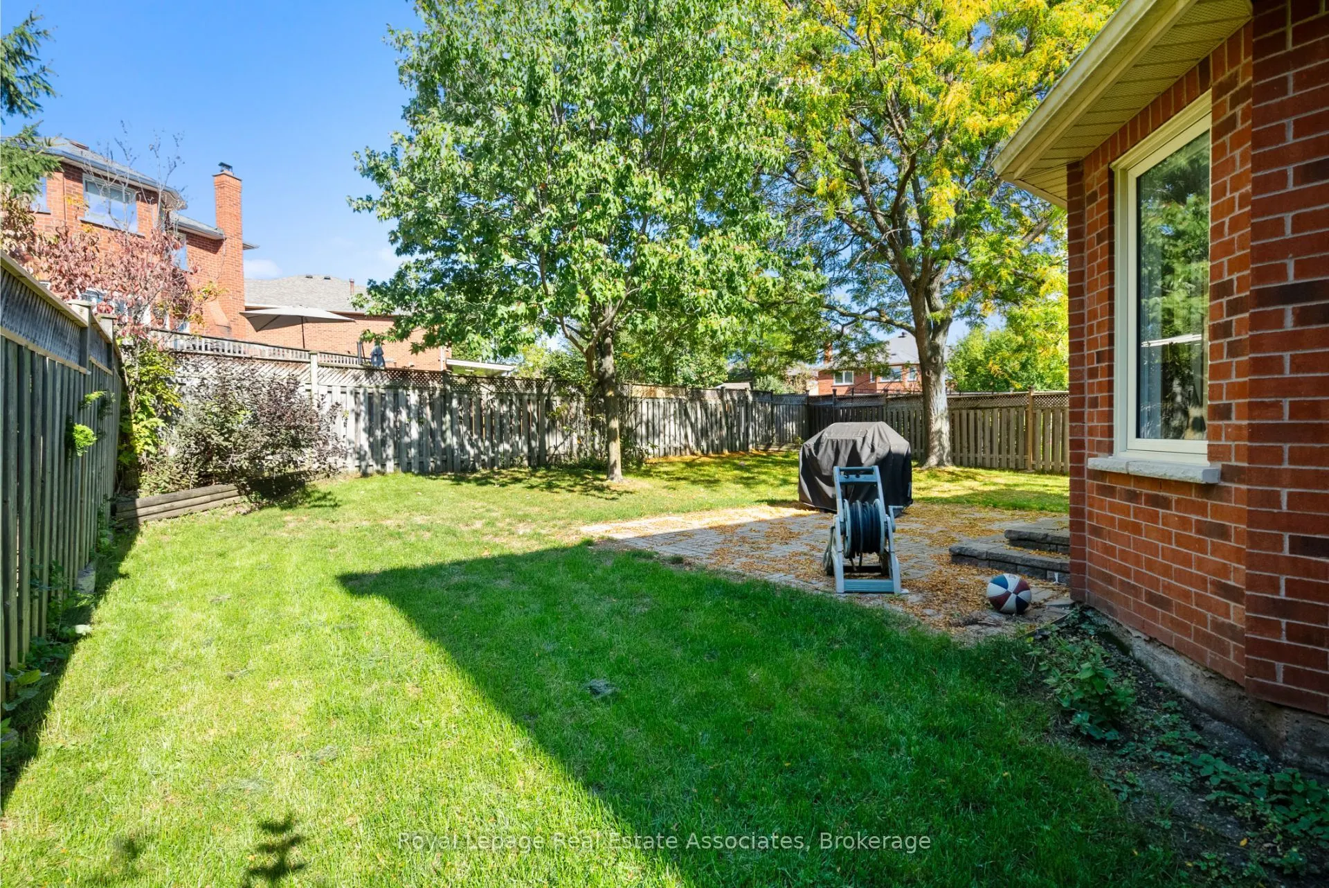3439 Mulcaster Road