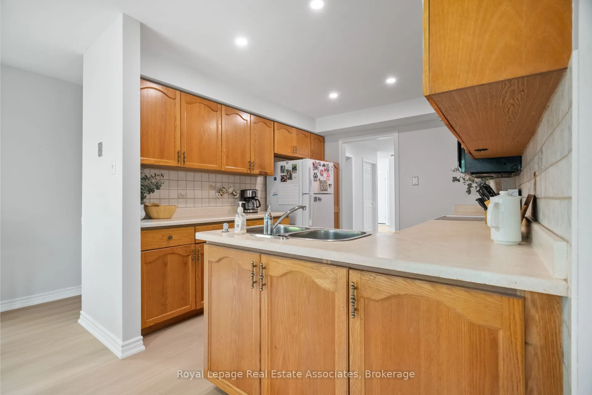 3439 Mulcaster Road