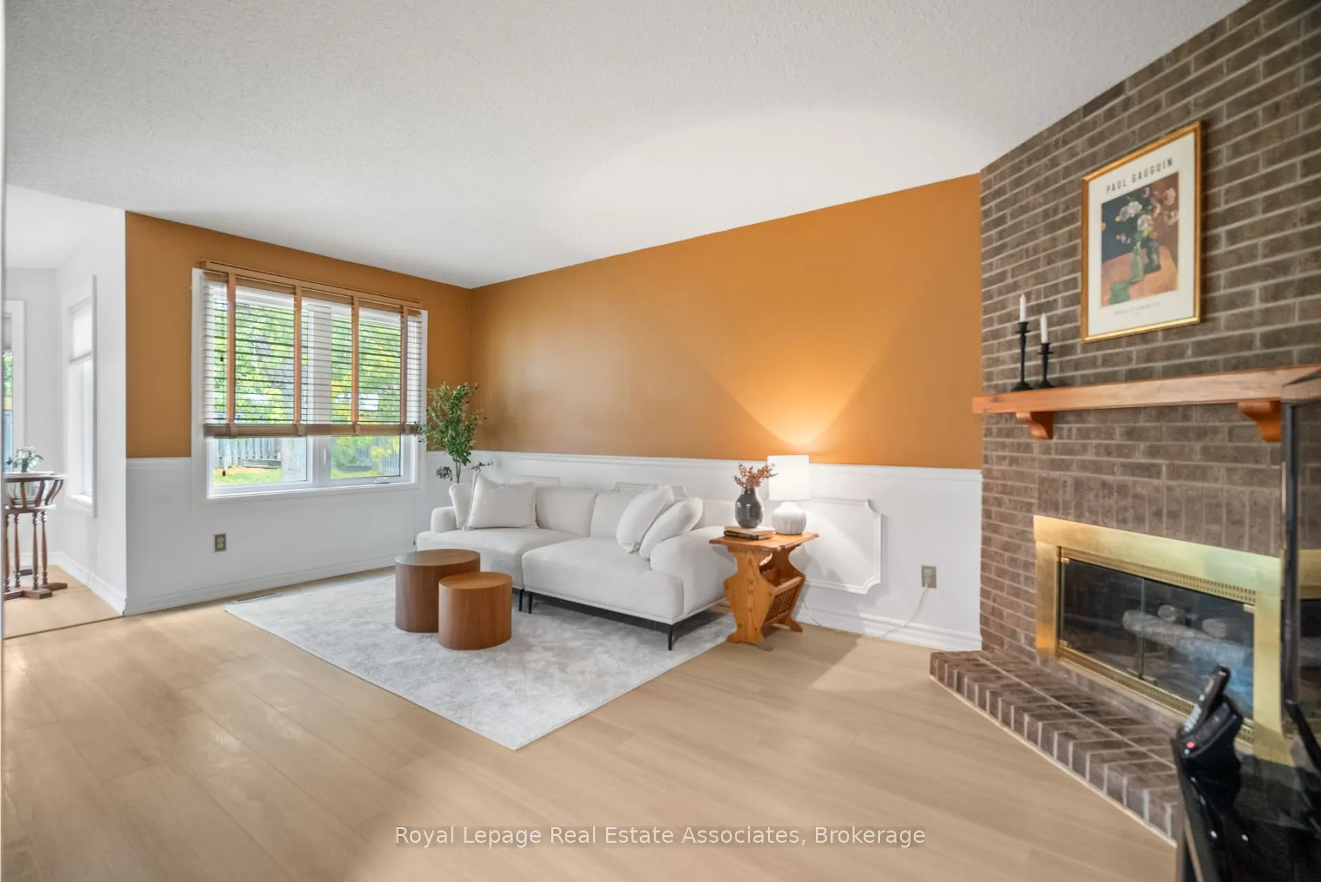 3439 Mulcaster Road