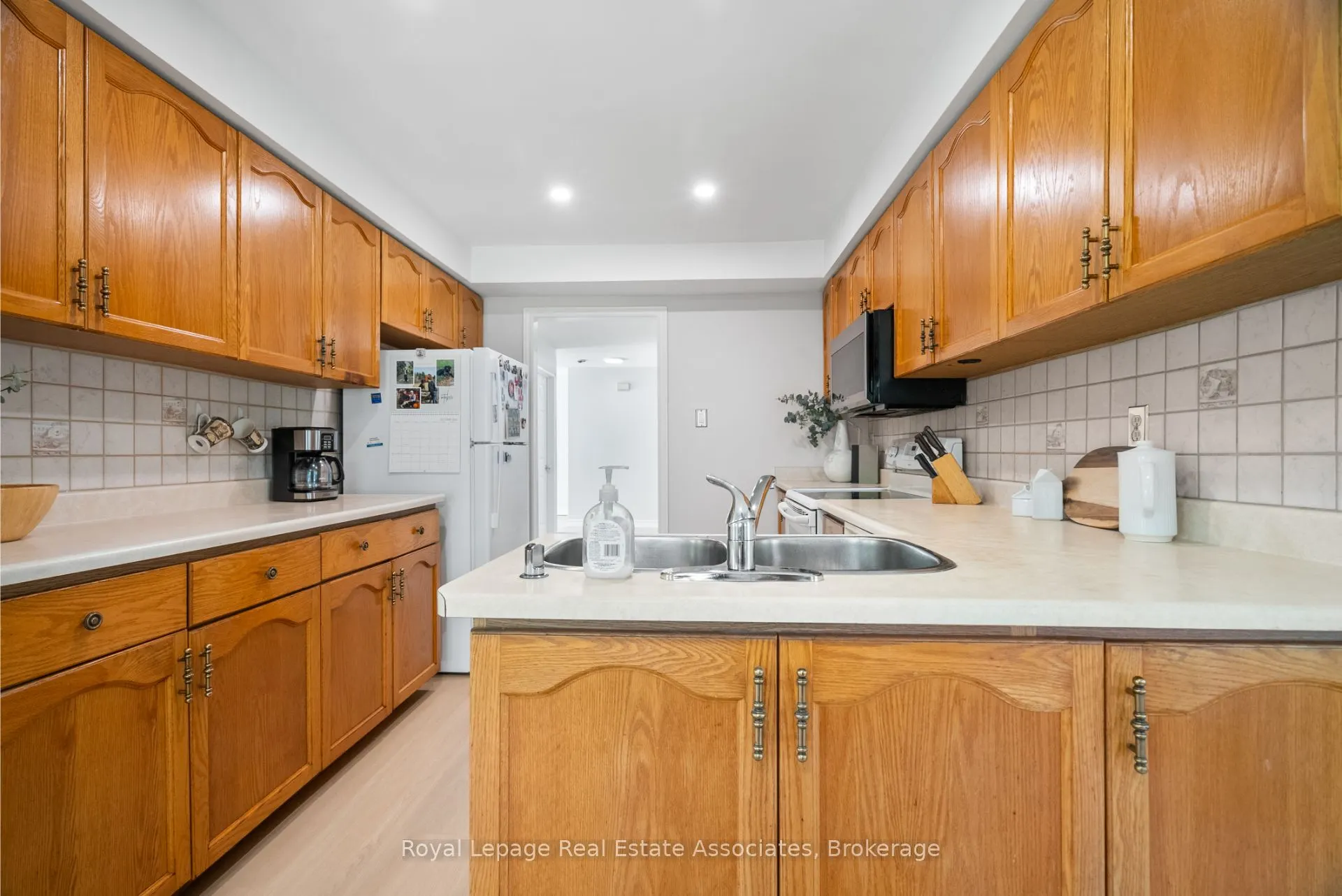 3439 Mulcaster Road