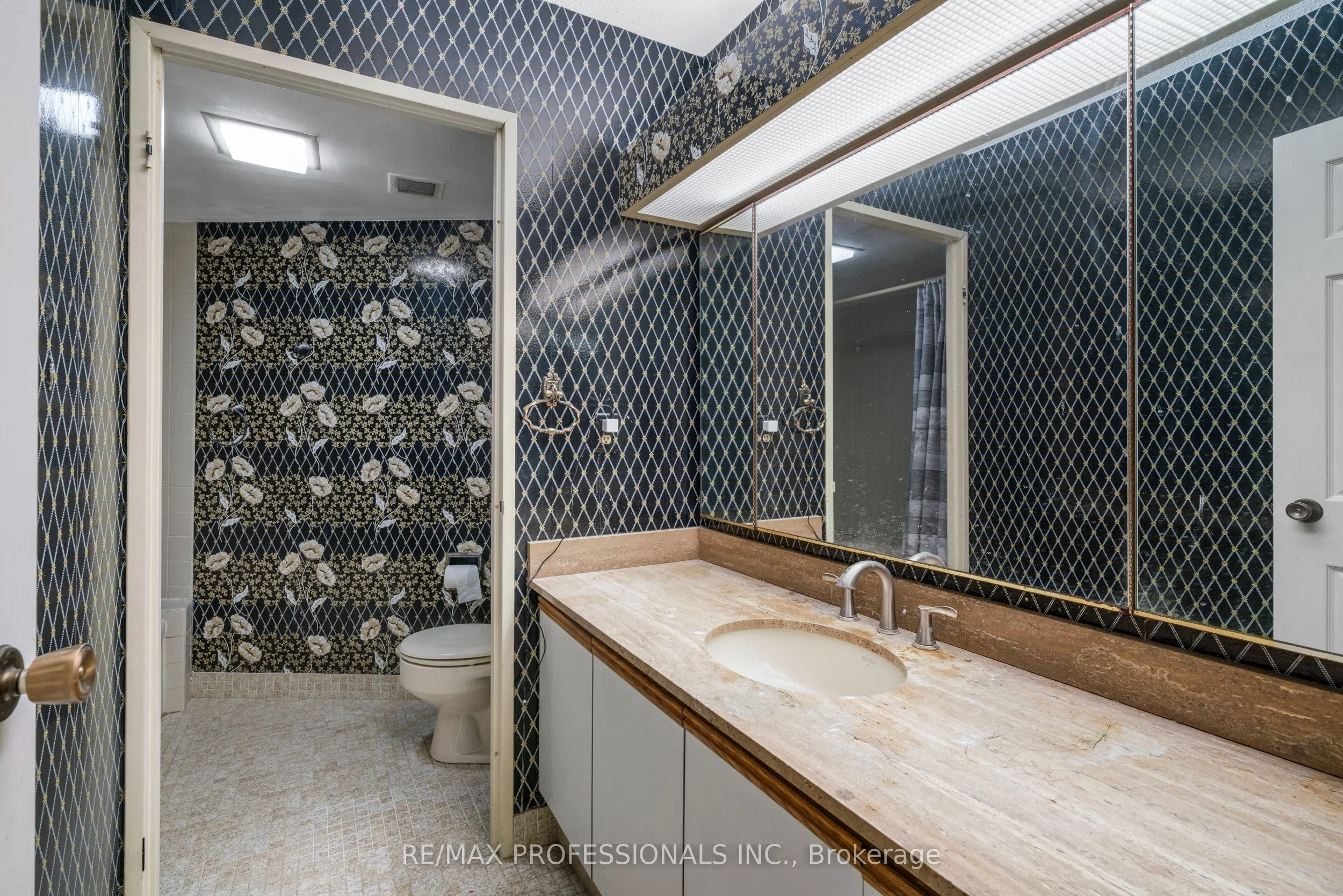 2010 Islington Avenue, #601
