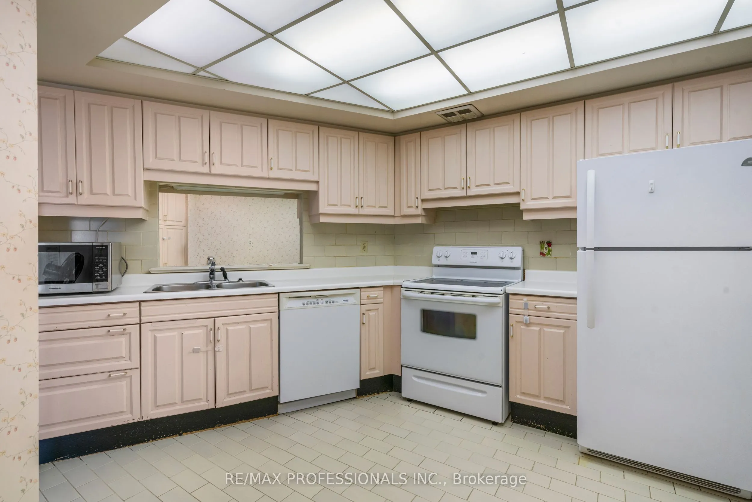 2010 Islington Avenue, #601