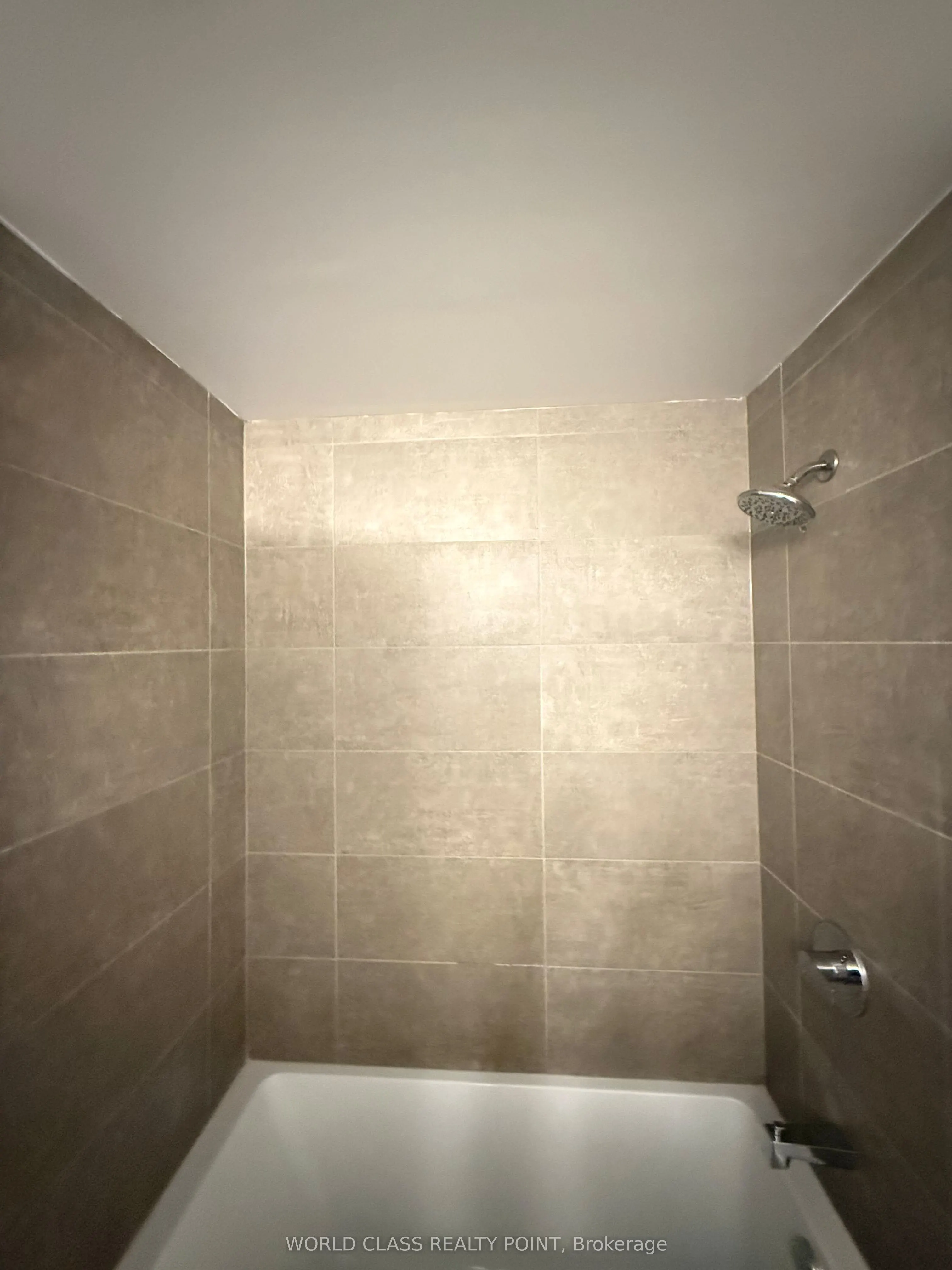 2450 Old Bronte Road, #609