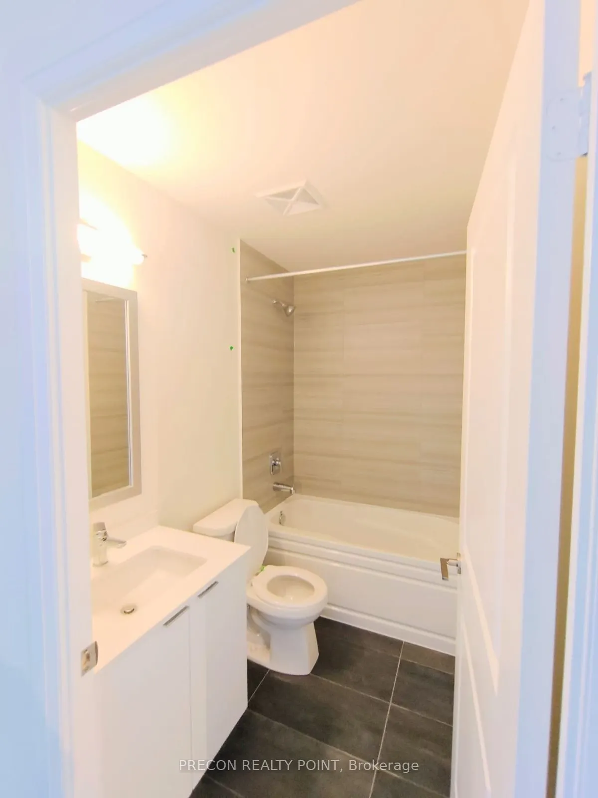 15 Watergarden Drive, #625