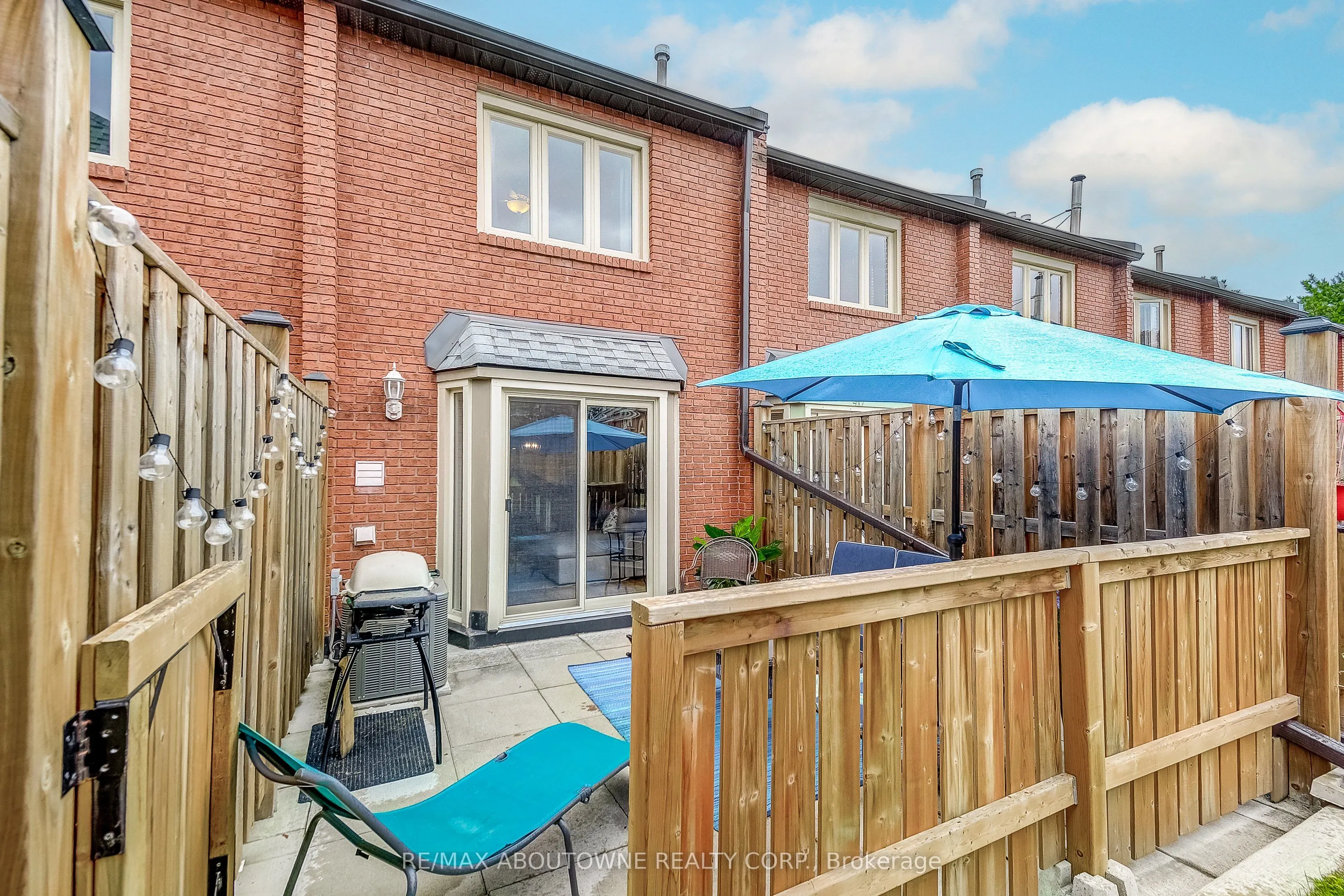 895 Maple Avenue, #418