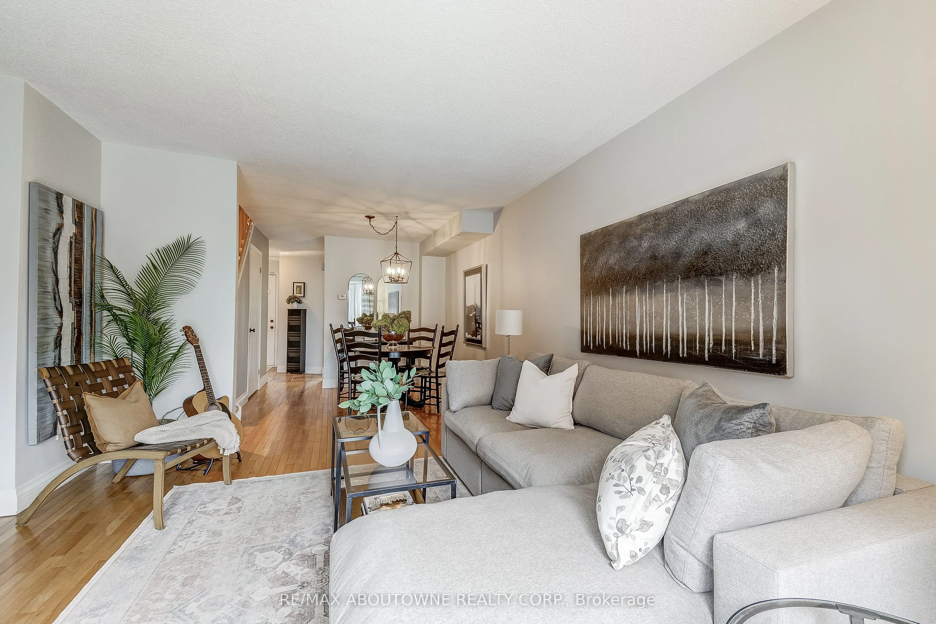 895 Maple Avenue, #418