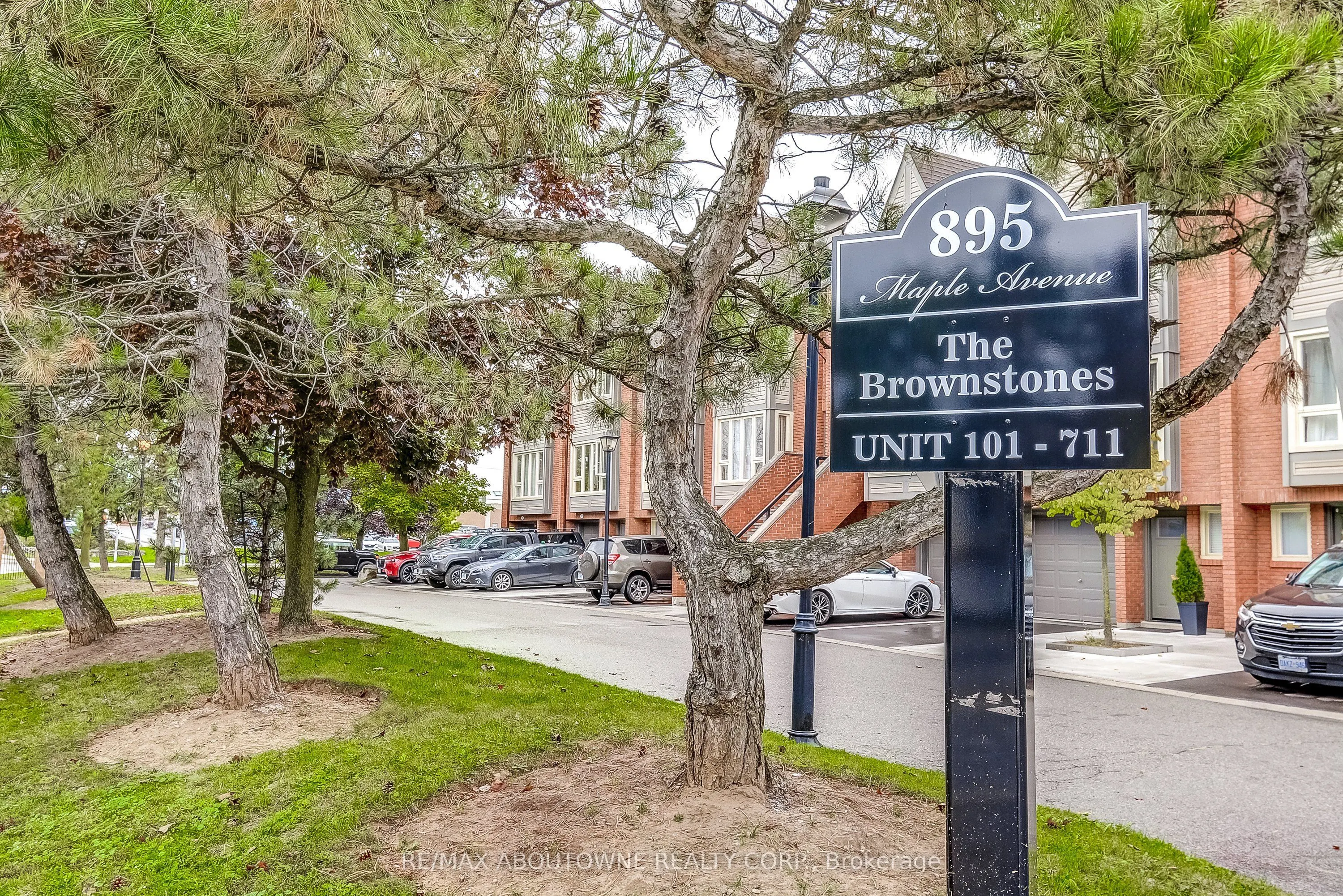 895 Maple Avenue, #418