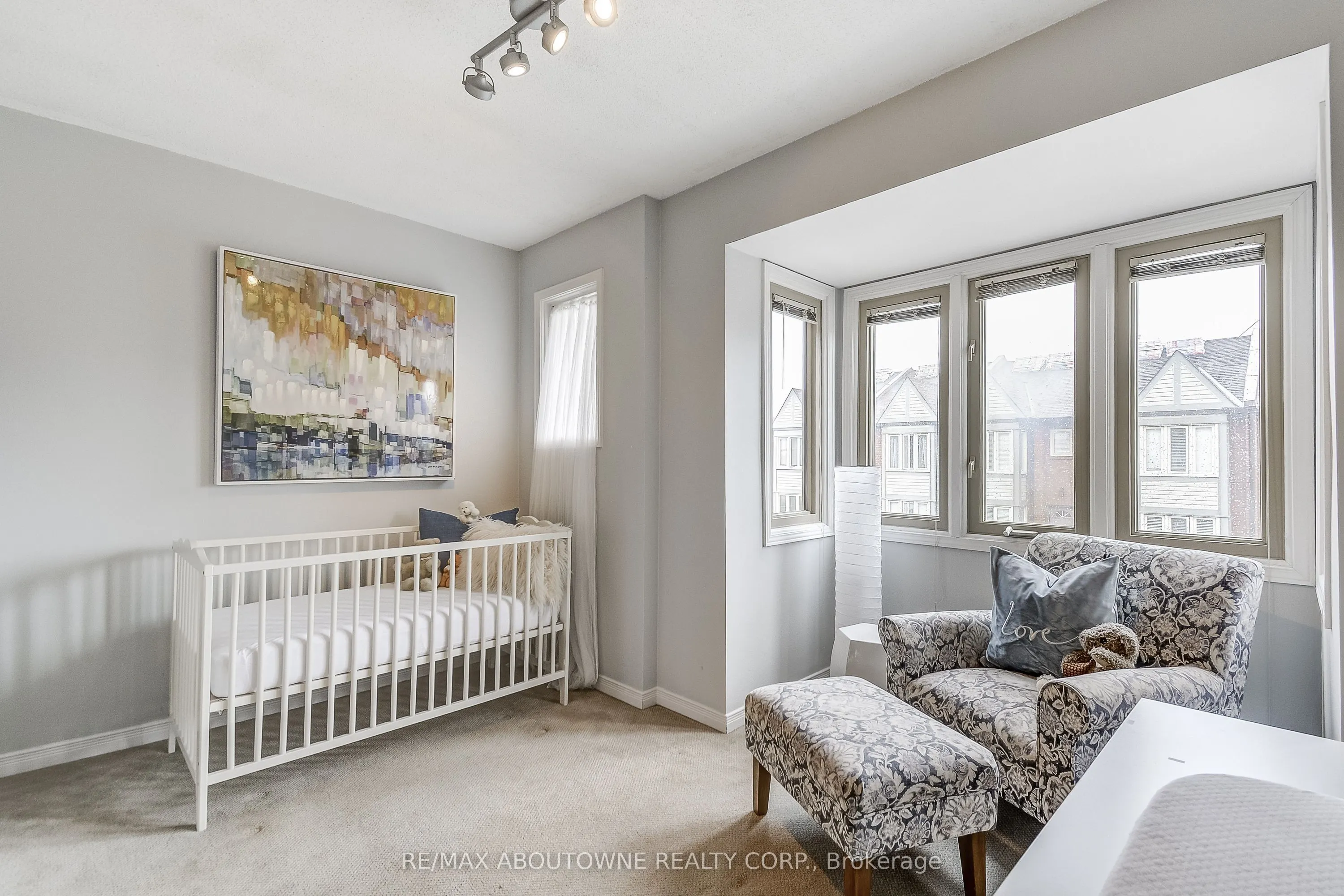 895 Maple Avenue, #418