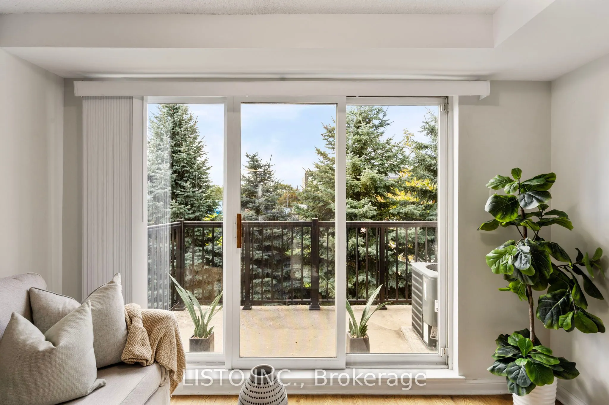 55 George Appleton Way, #2106