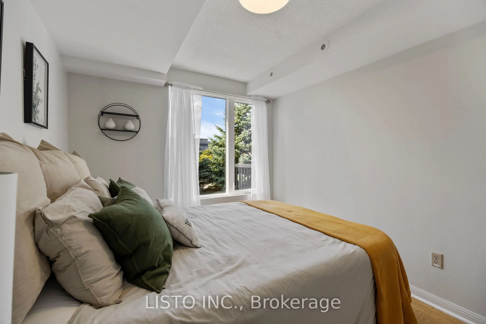 55 George Appleton Way, #2106