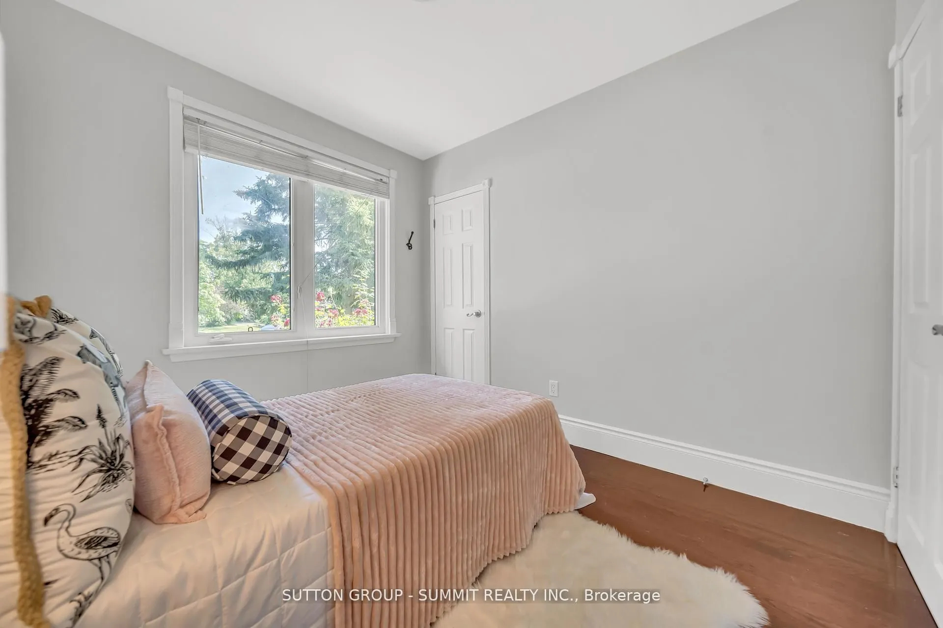 465 SEATON Drive