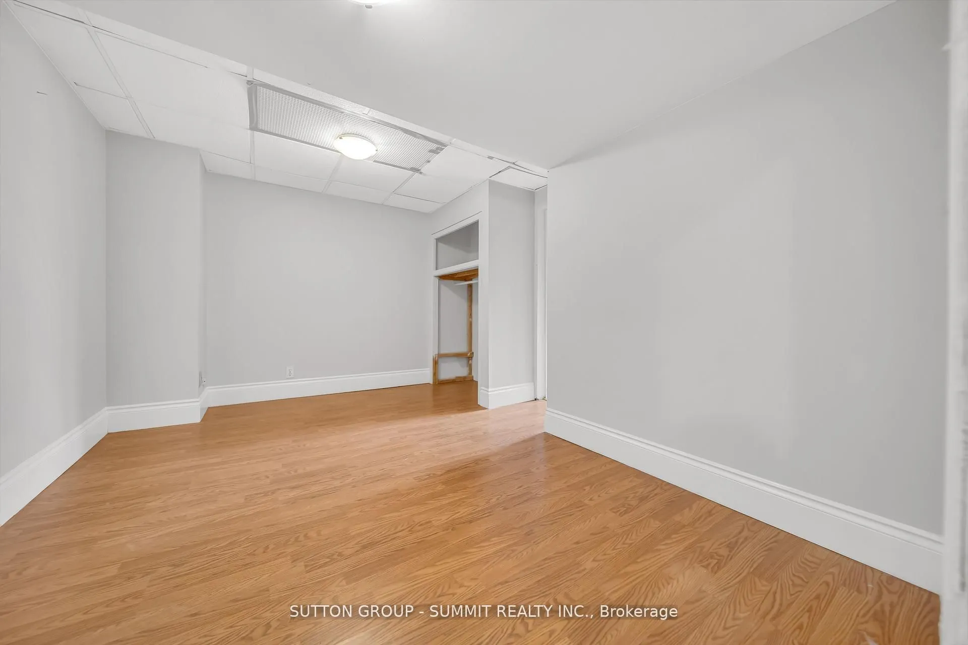 465 SEATON Drive