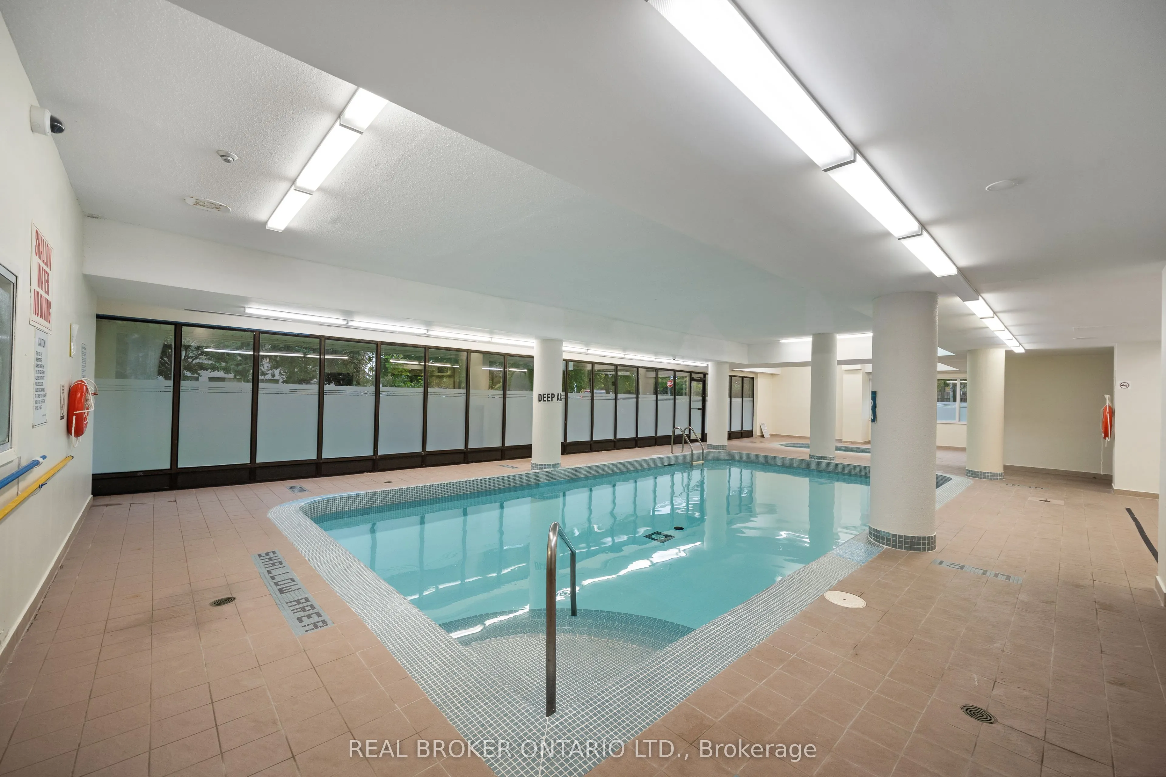 10 Markbrook Lane, #1402
