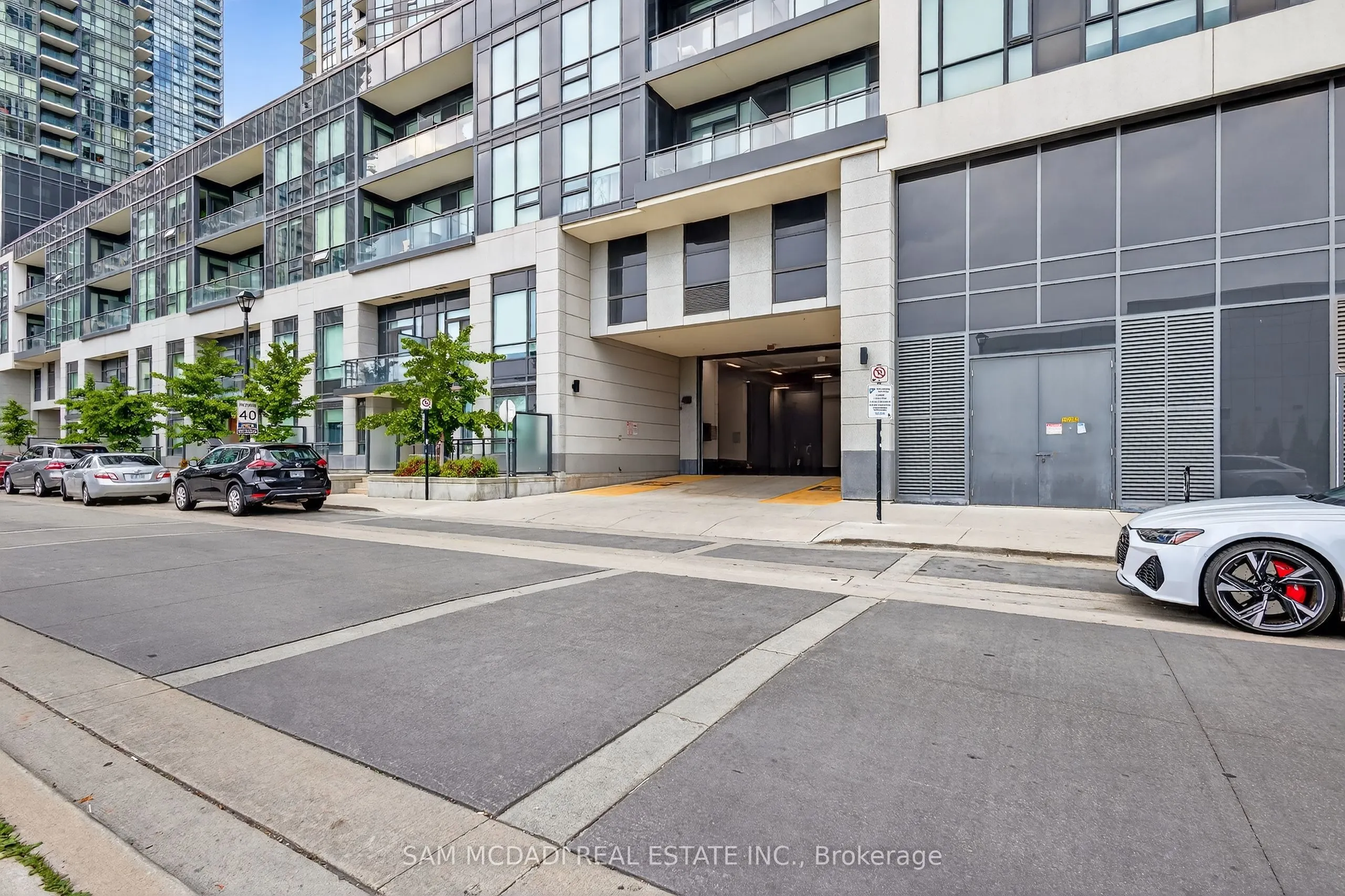 4011 Brickstone Mews, #1706